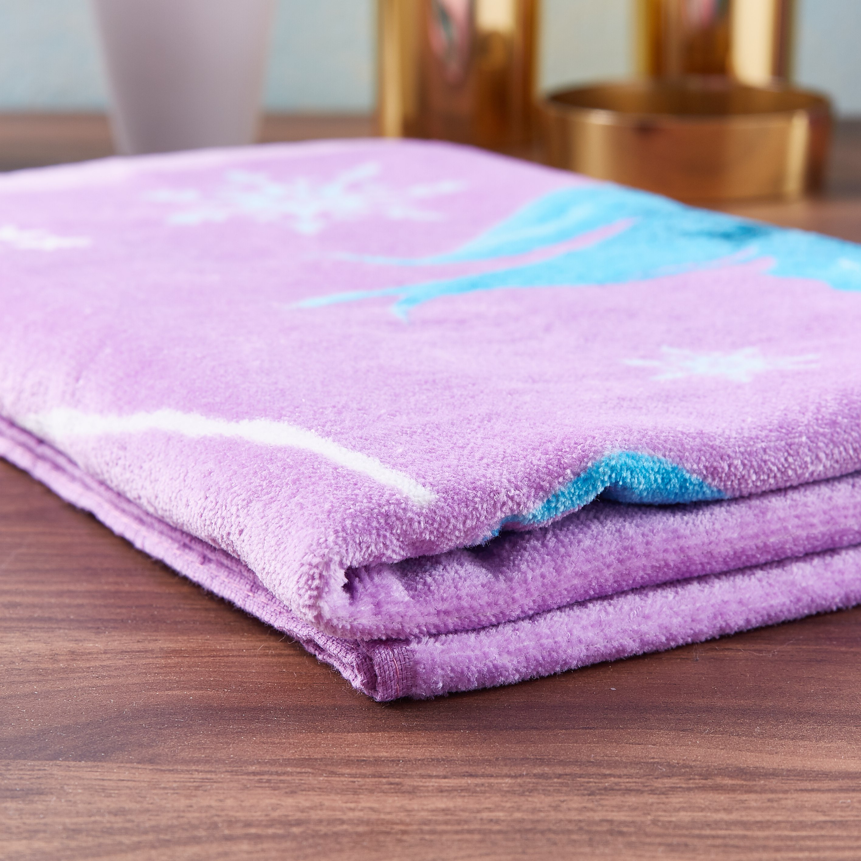 منشفة قطن بارزة الملمس بطبعات فروزن-hbxhomeware-hbxkidsandyouth-image-2