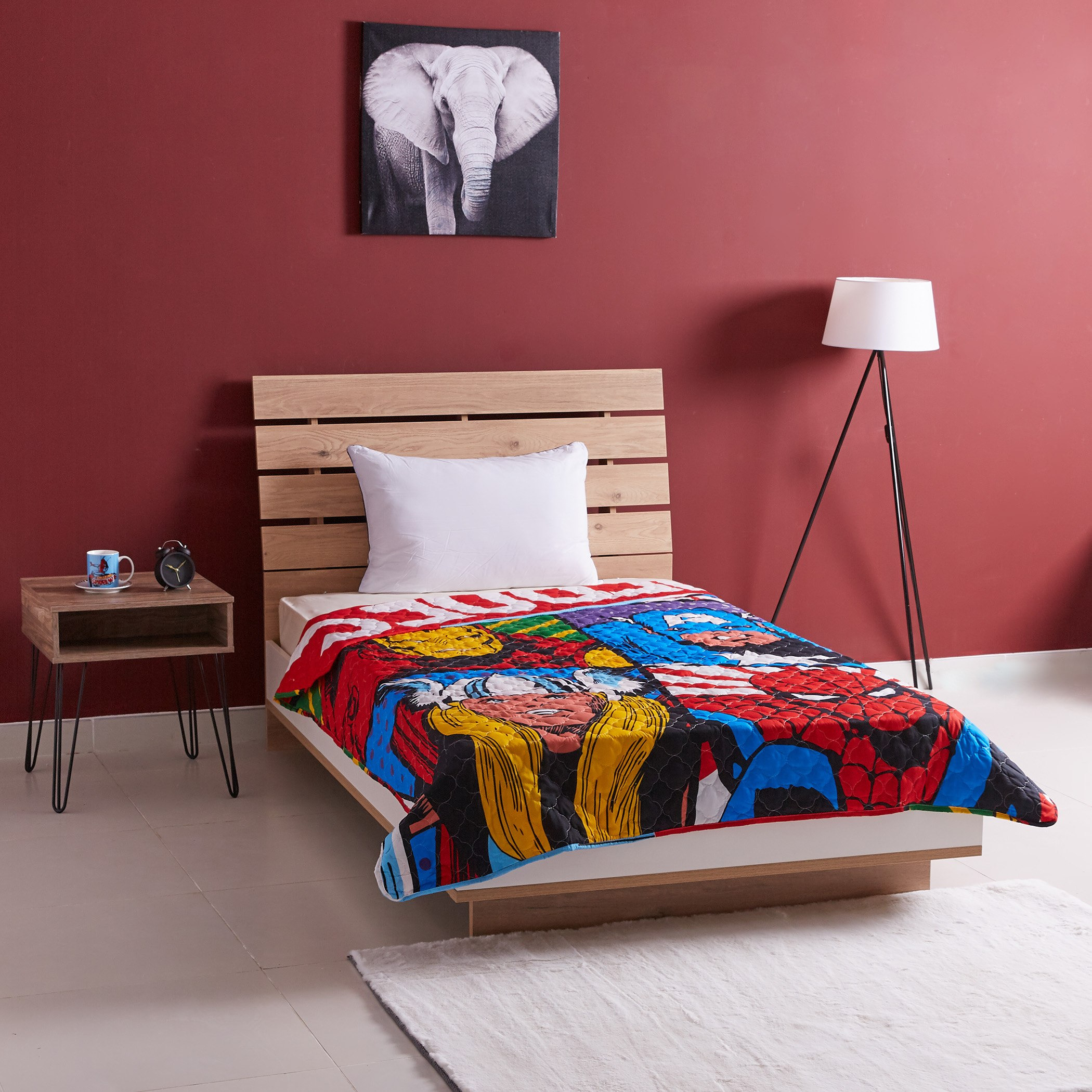 مفرش سرير مبطّن بطبعات أفينجرز - 160x220 سم-hbxhomeware-hbxkidsandyouth-image-4