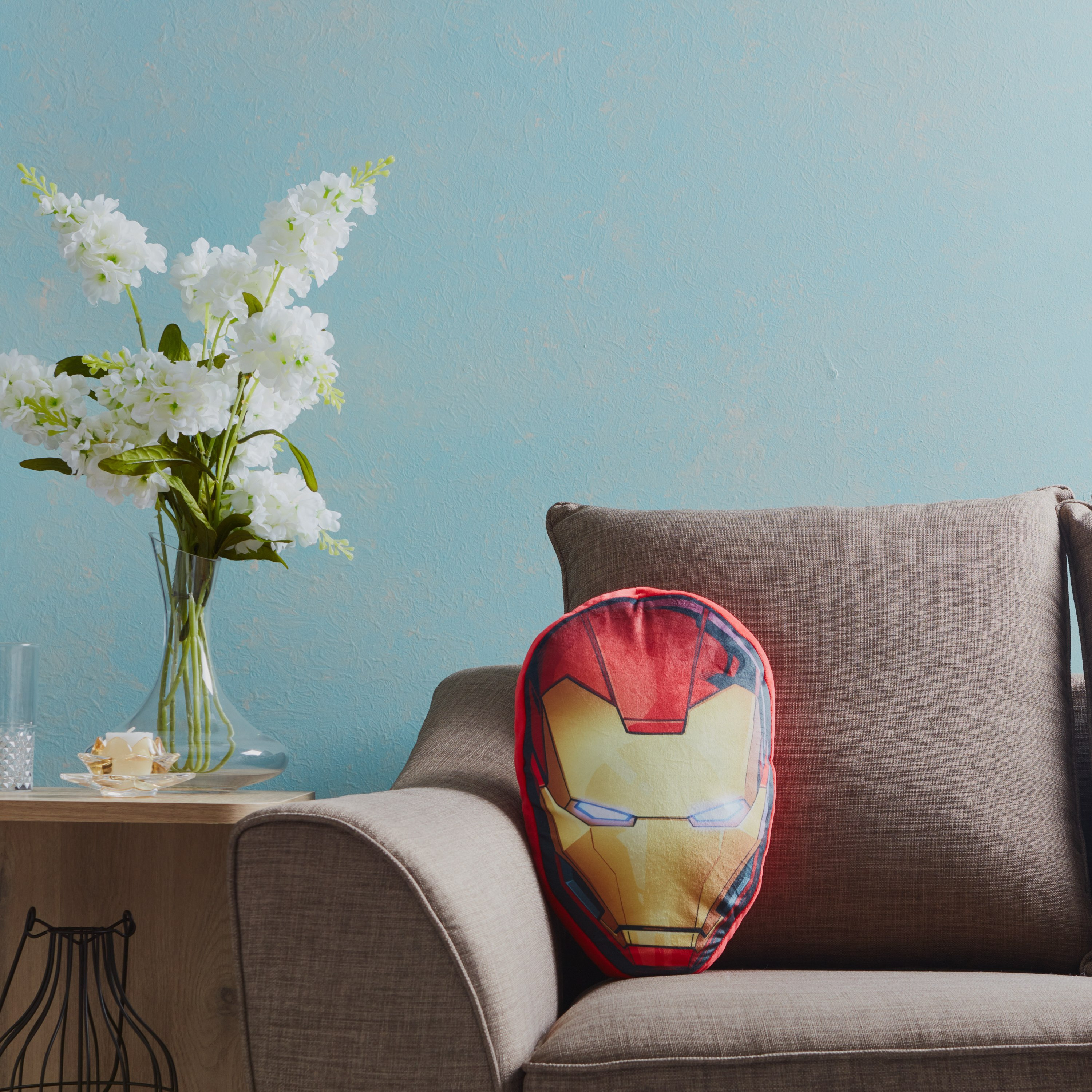 وسادة محشوة بطبعات آيرون مان رقمية من مارفل- 35 × 40 سم-hbxhomeware-hbxkidsandyouth-image-3