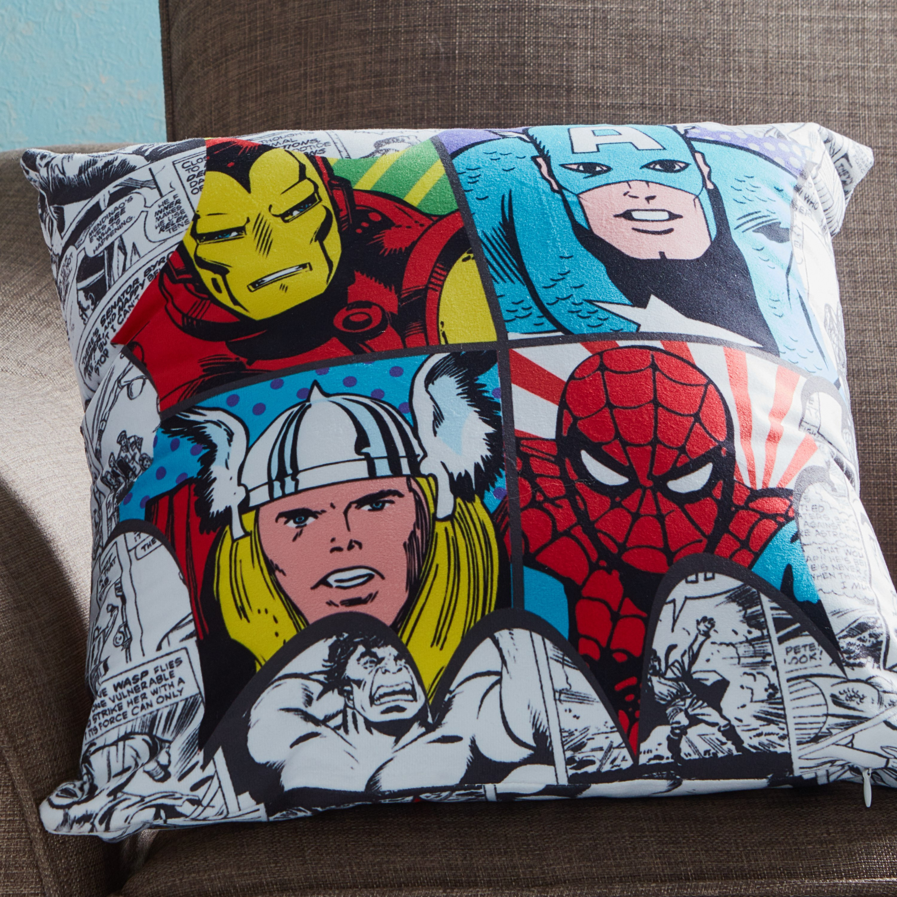 وسادة بطبعات مارفل- 40 × 40 سم-hbxhomeware-hbxkidsandyouth-image-2