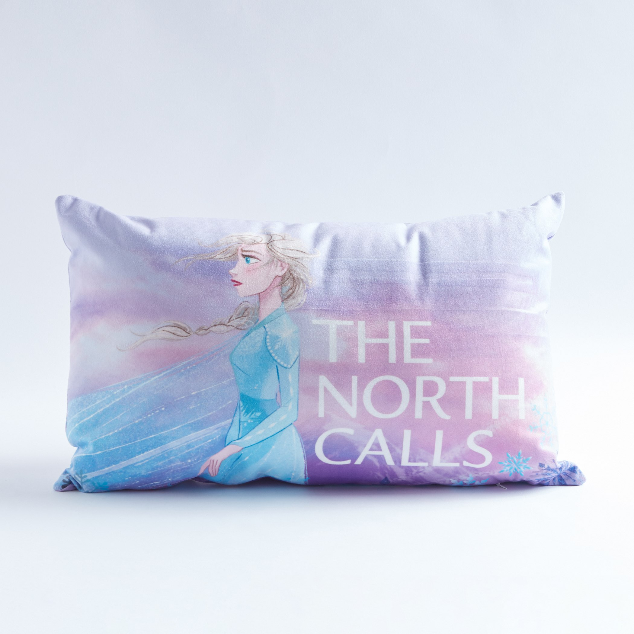 وسادة بطبعات تيبوغرافية فروزن- 50x30 سم-hbxhomeware-hbxkidsandyouth-image-4