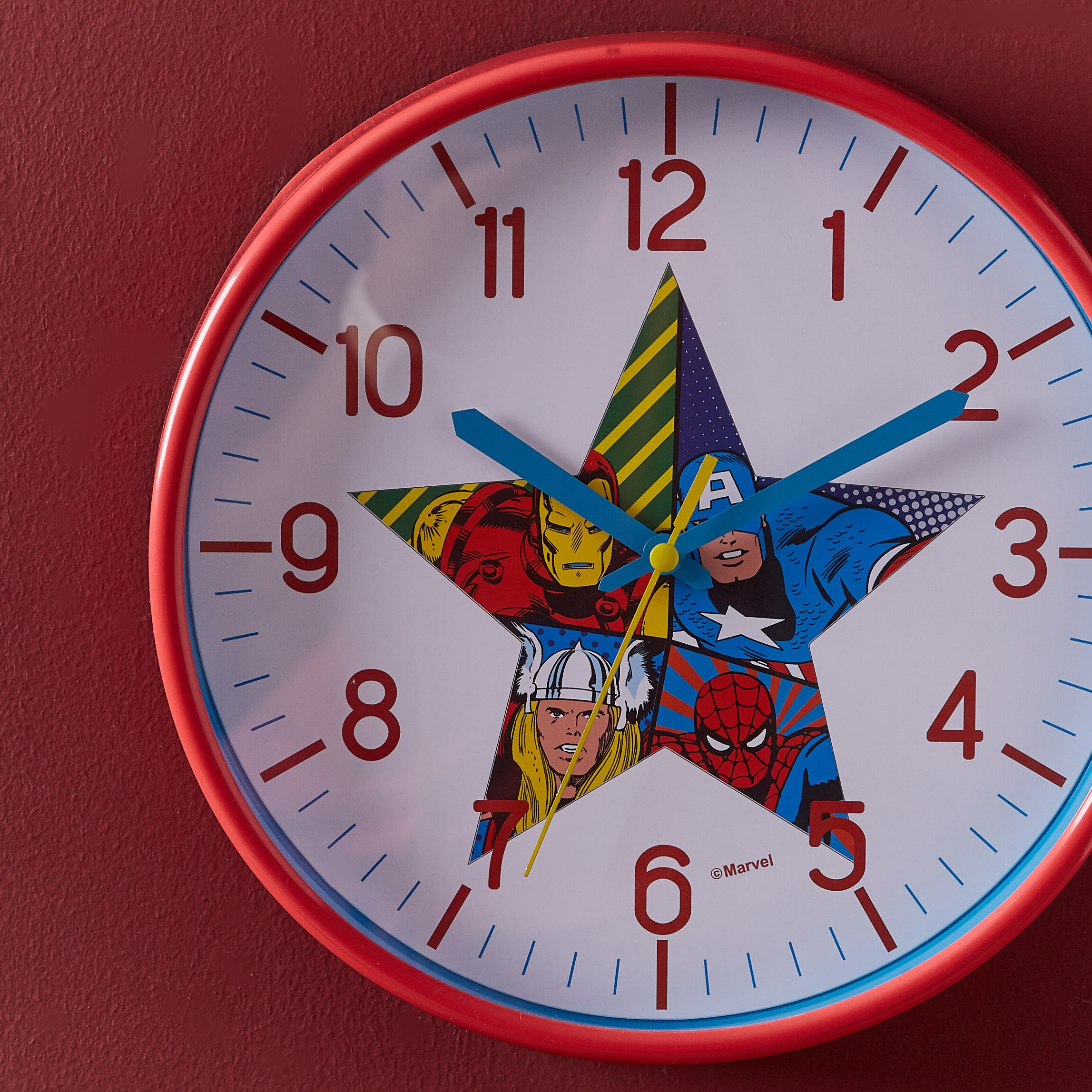 ساعة حائط مستديرة بطبعات أفينجرز-hbxhomeware-hbxkidsandyouth-image-2