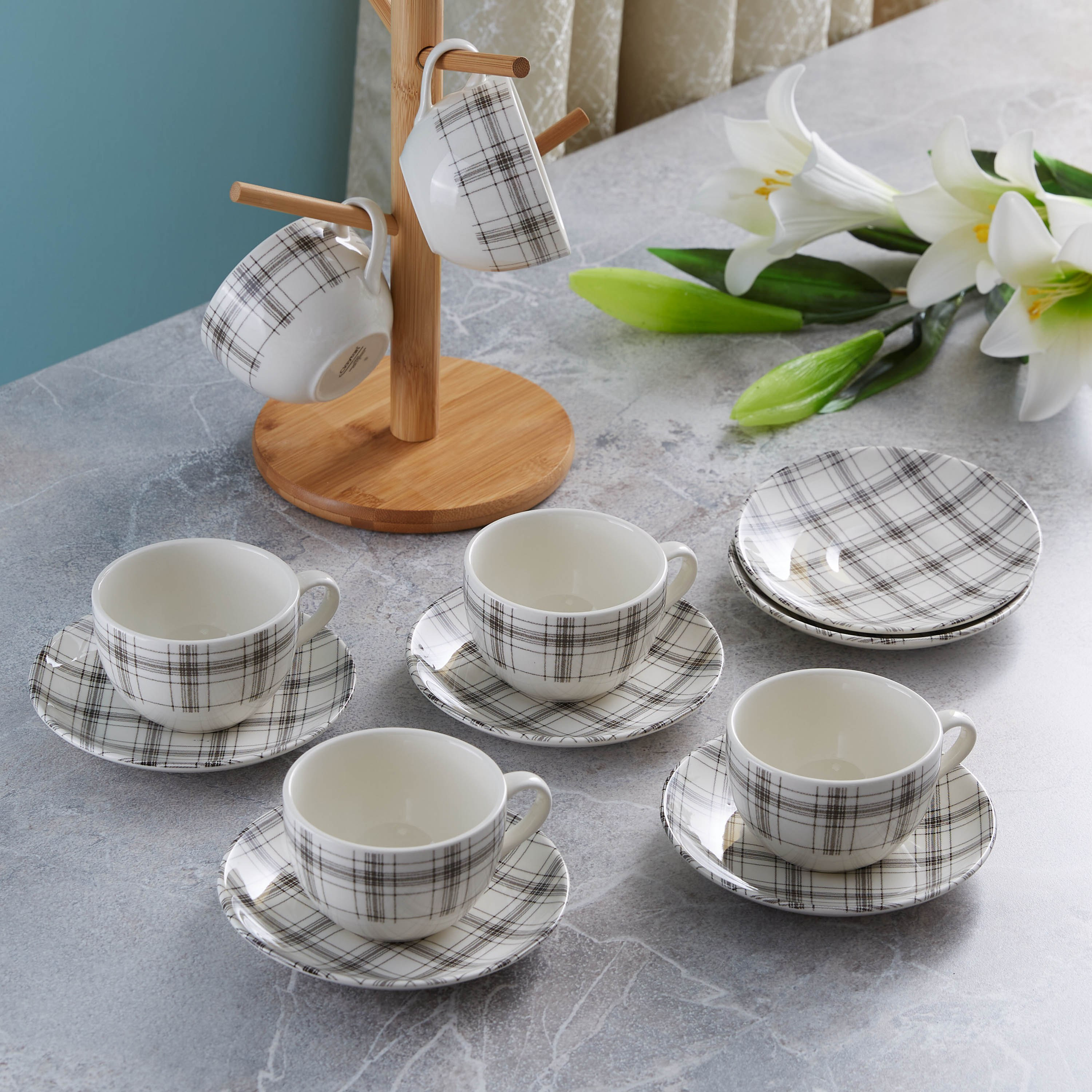 طقم فناجين شاي بطبعات كاروهات سوداء مع صحون-hbxhomeware-hbxkitchen-image-4
