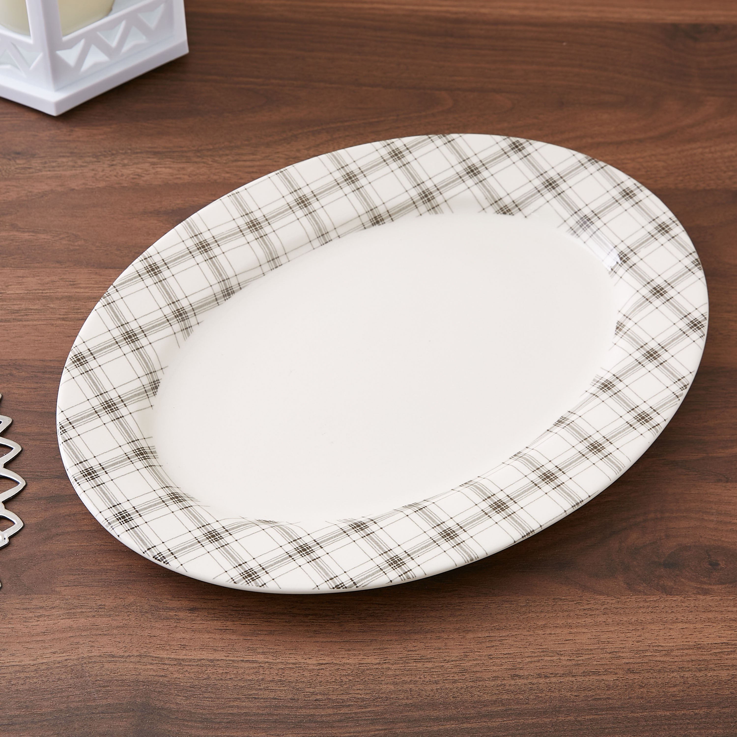 صحن بيضاوي مزيّن - 36 سم-hbxdecorandfurnishings-tabletop-crockery-image-3