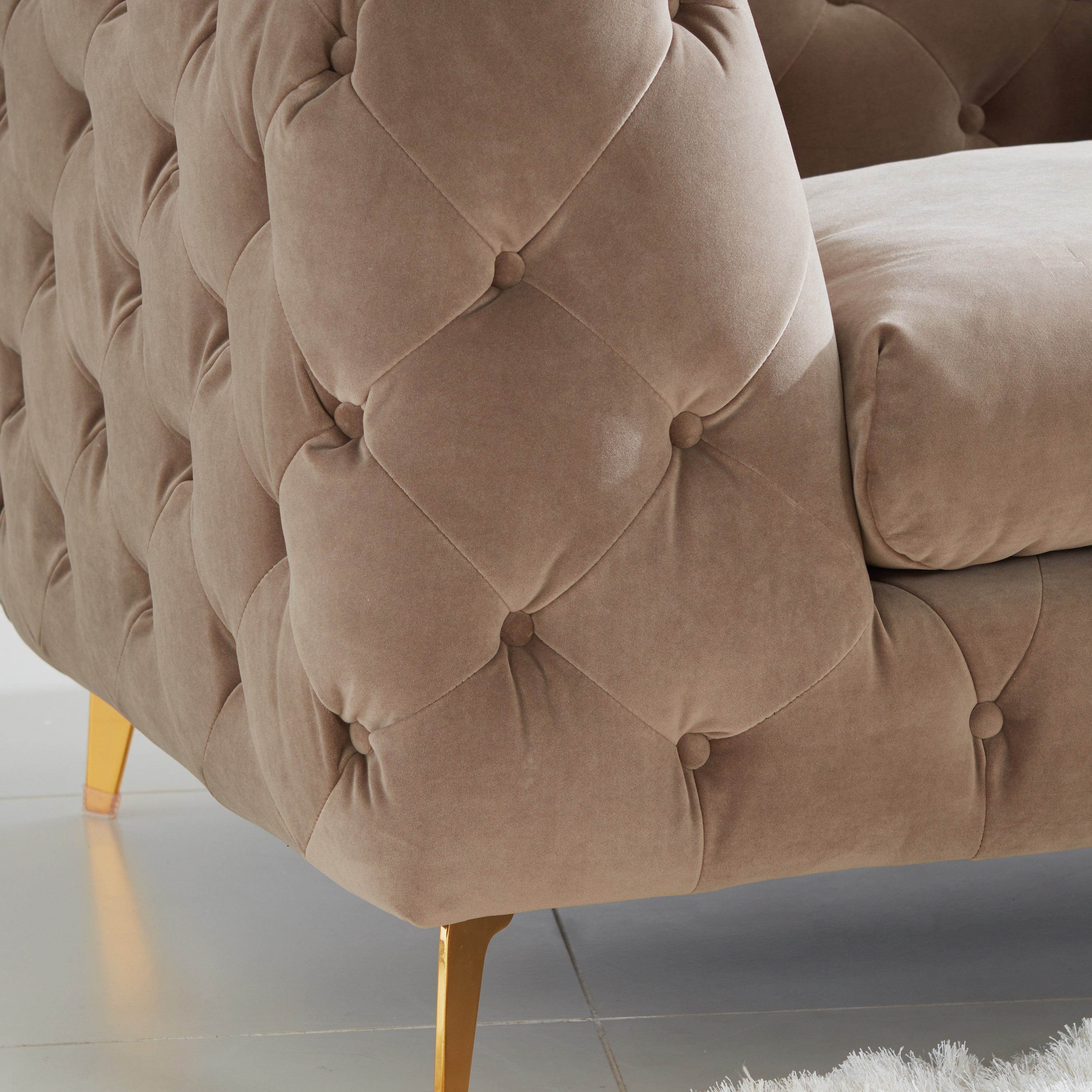 كنبة معنقدة مخملية مقعدين من كارولينا-hbxlivingroom-sofasandarmchairs-sofas-image-3