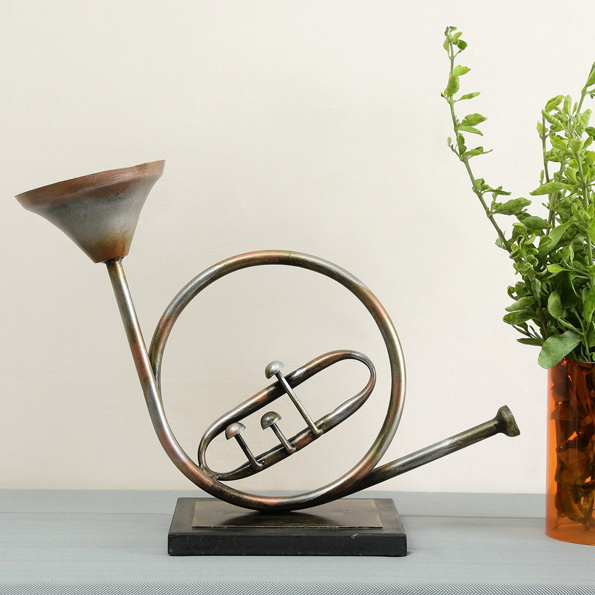 ديكور طاولة على شكل ترومتب-hbxhomeware-homedecor-figurinesandornaments-image-1