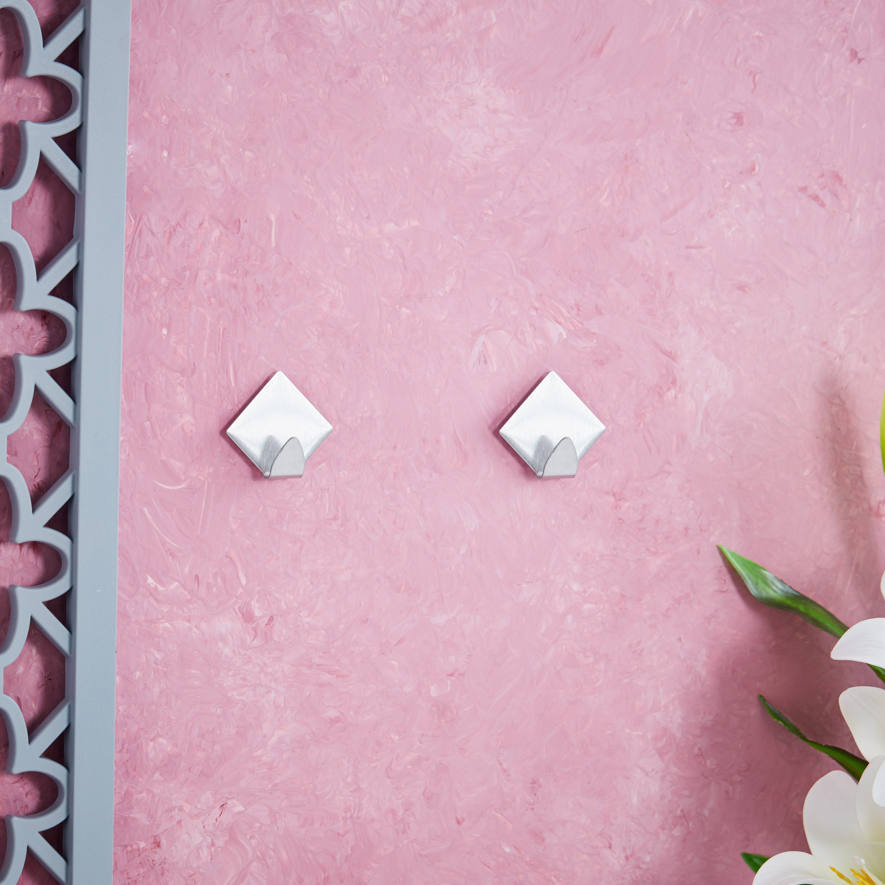 Diamond Shaped Metal Hook - Set of 2-PROMO_HB_AE_B1G1_250925-image-1