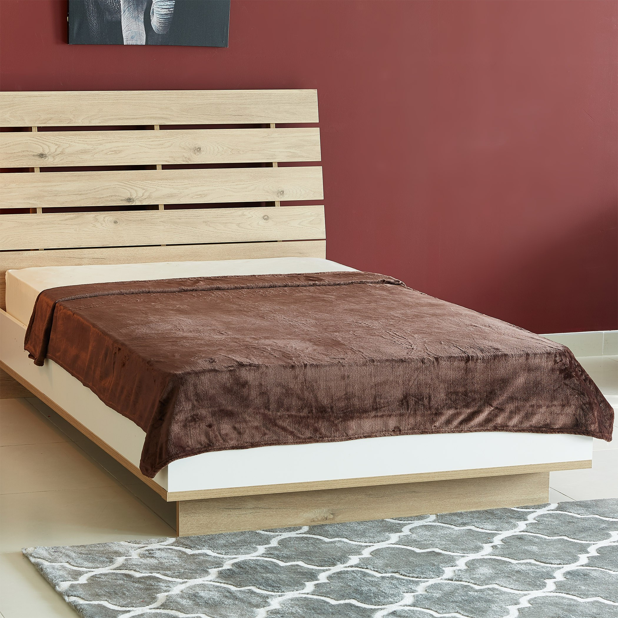 بطانية كوين بارزة الملمس من رويال- 220 × 220 سم-hbxhomeware-hbxbedroom-image-1