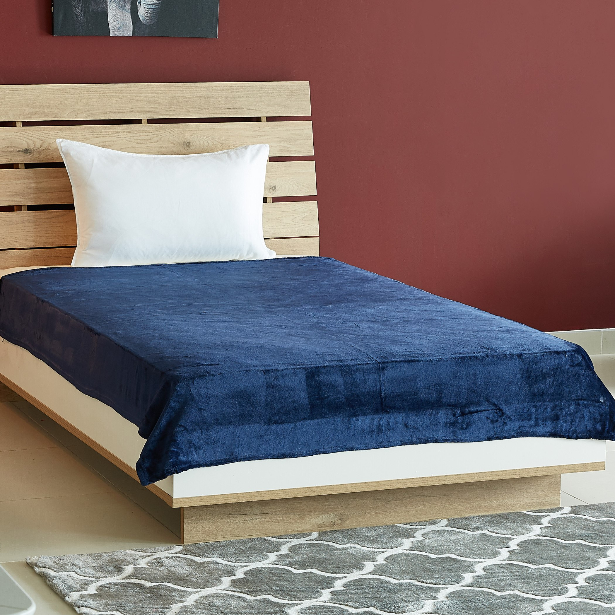 بطانية رويال فلانيل - 150 × 200 سم-hbxhomeware-hbxbedroom-image-3
