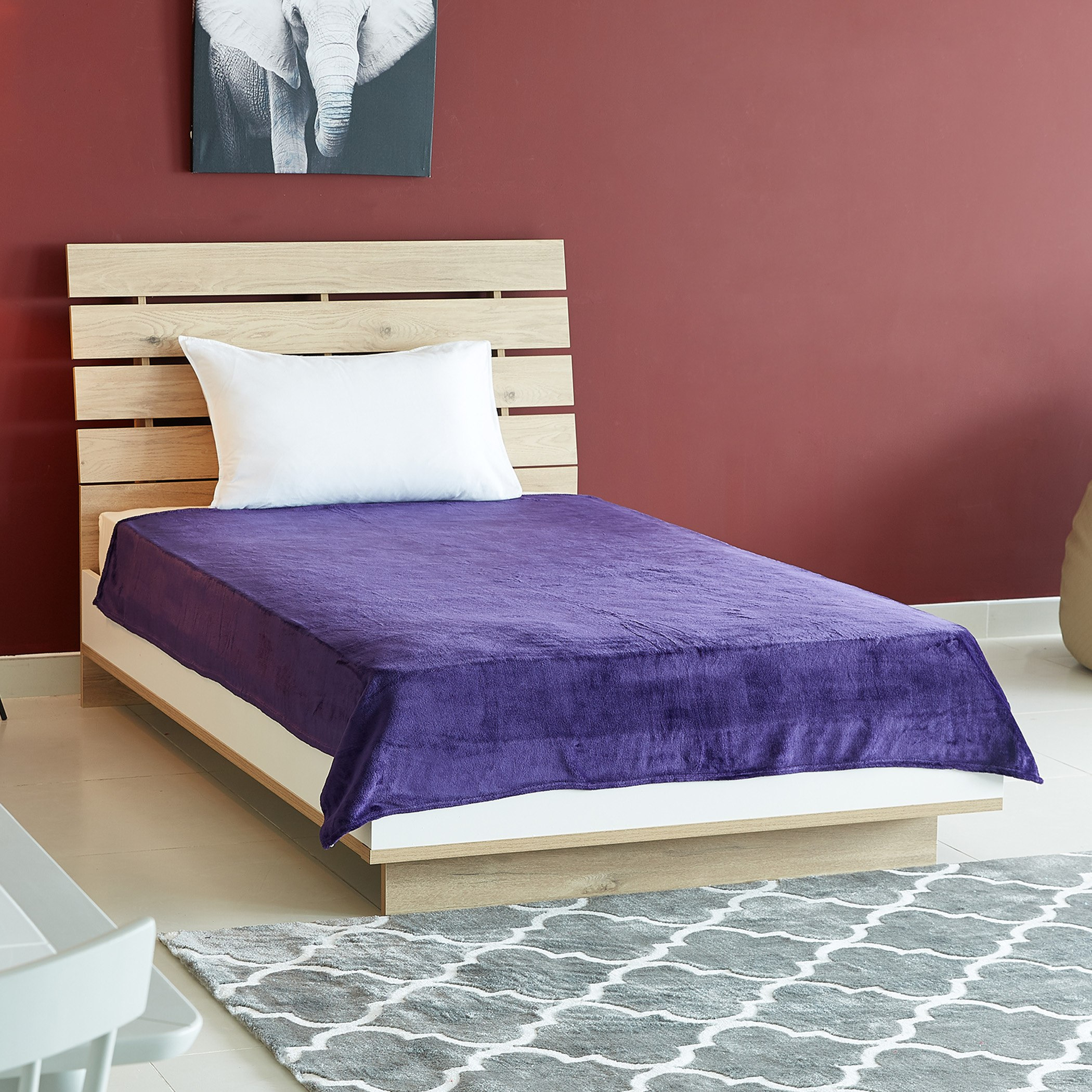 بطانية فلانيل مزدوجة من إي سي رويال- 150x200 سم-hbxhomeware-hbxbedroom-image-1