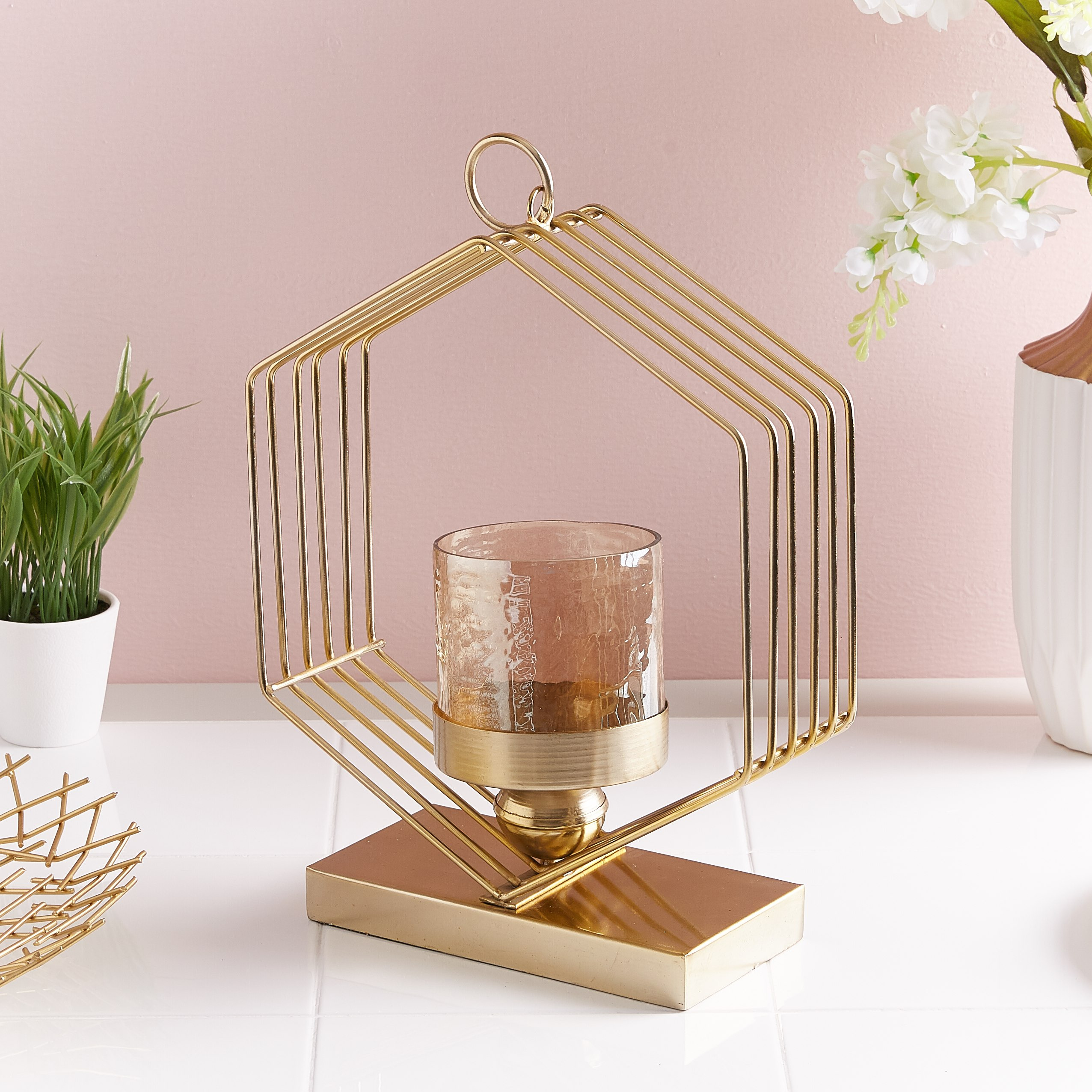 حامل شموع سداسي الشكل من إيفانا-hbxlivingroom-decorandaccessories-candleholders-image-1