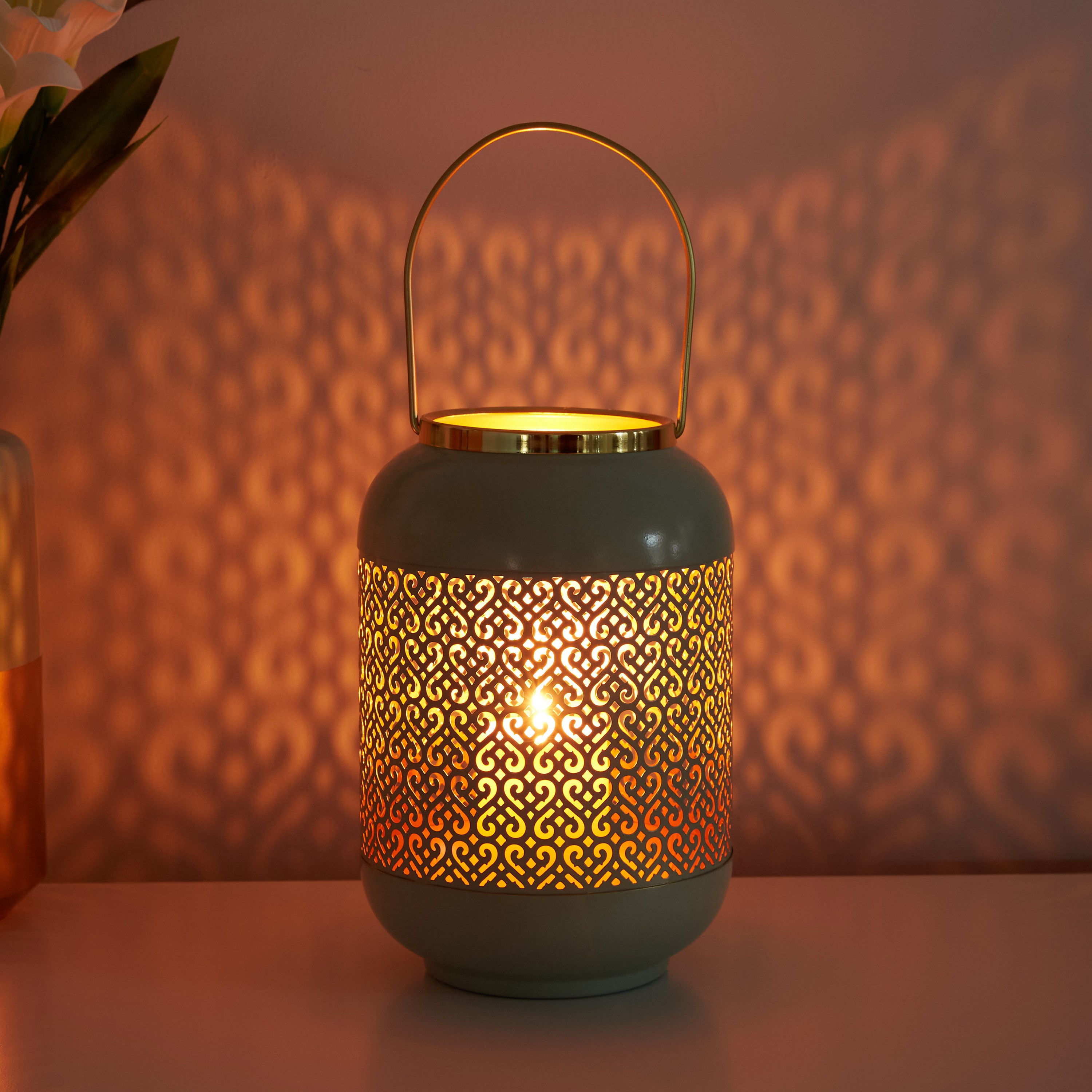Tene Lantern with Cutout Detail-PROMO_HB_AE_B1G1_250925-image-2
