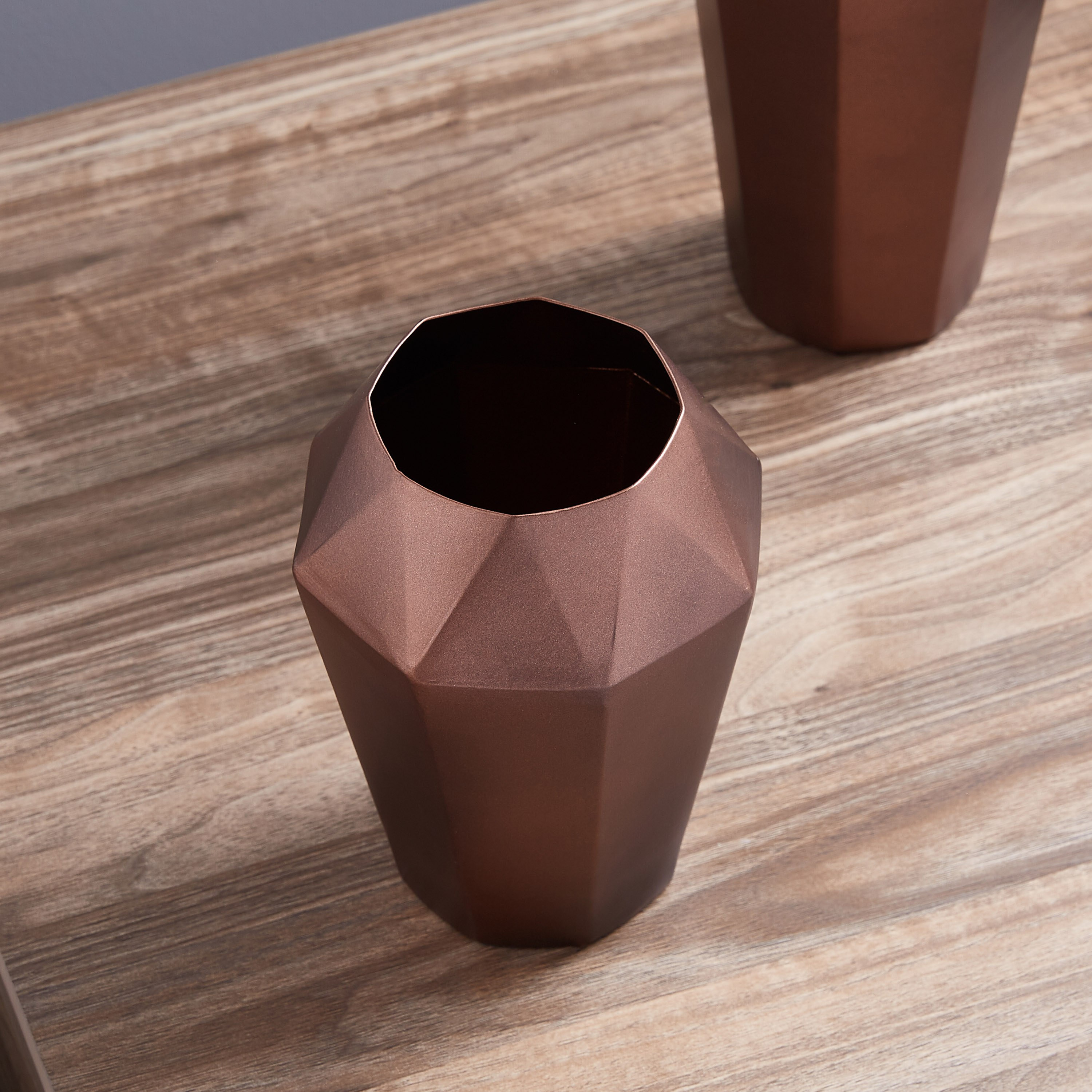 Pehal Geometric Vase-hbxbedroom-decorandaccessories-vases-image-2
