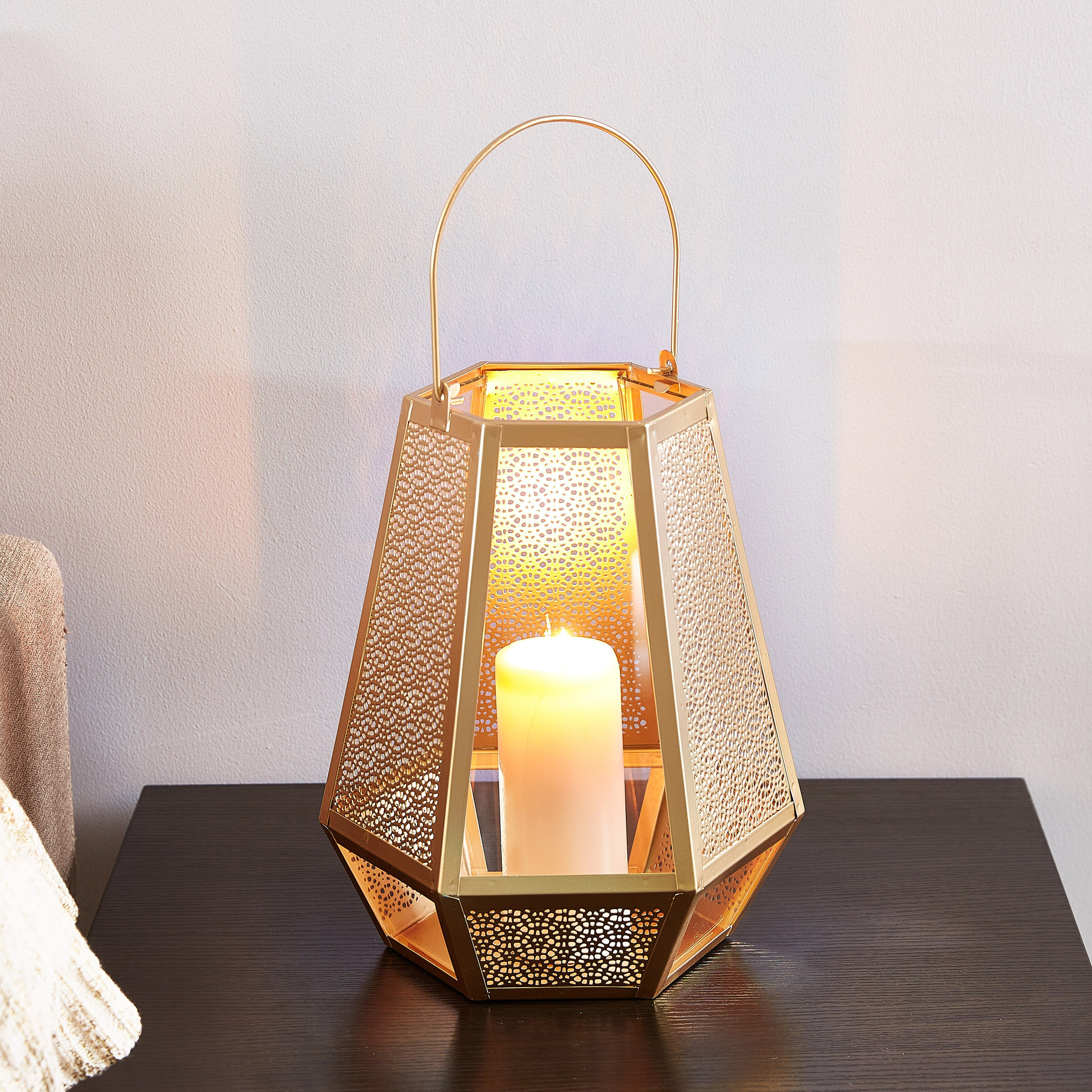 Caly Lantern with Cutouts and Handle-PROMO_HB_AE_B1G1_250925-image-1