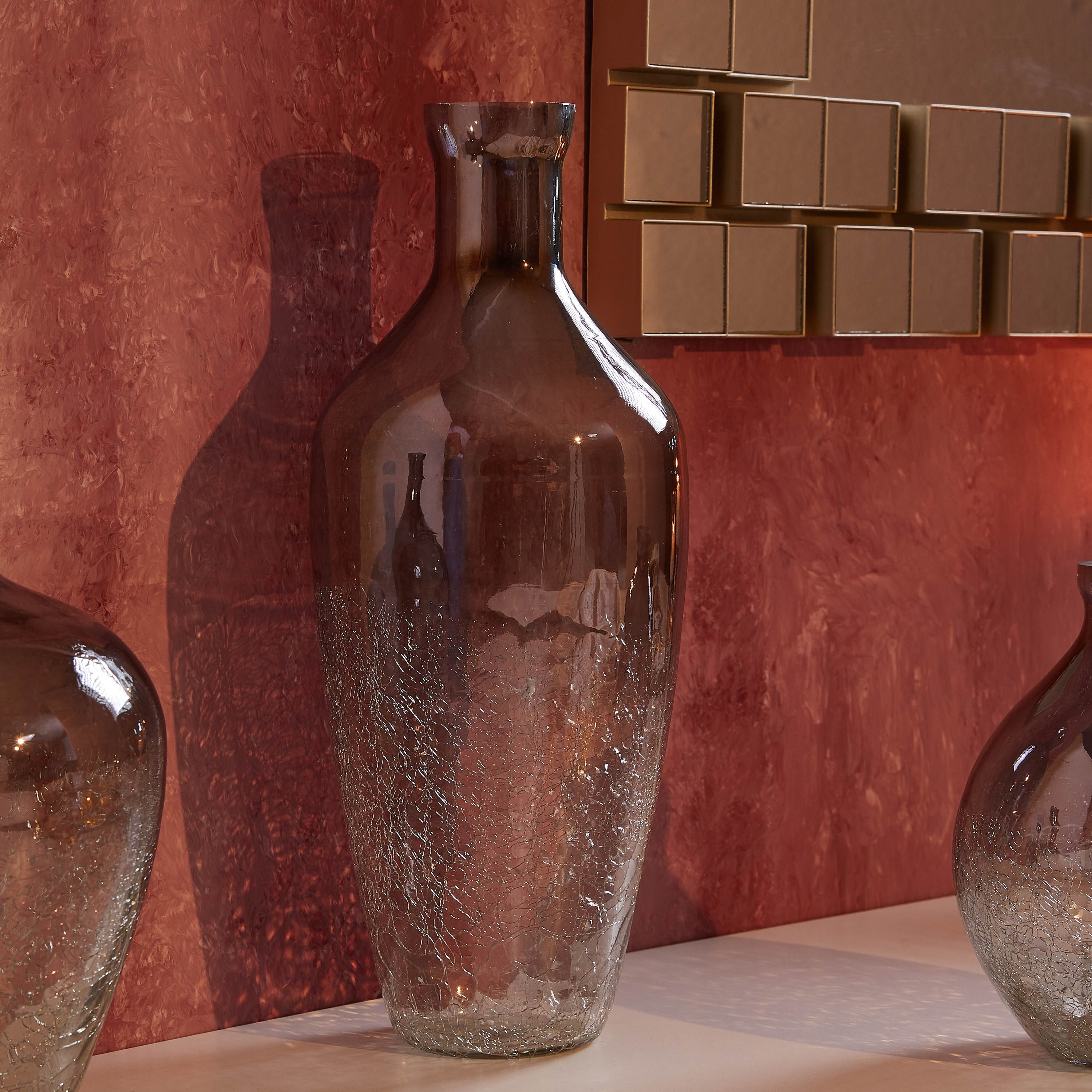 مزهرية زجاج مزينة من أوبس-hbxbedroom-decorandaccessories-vases-image-2