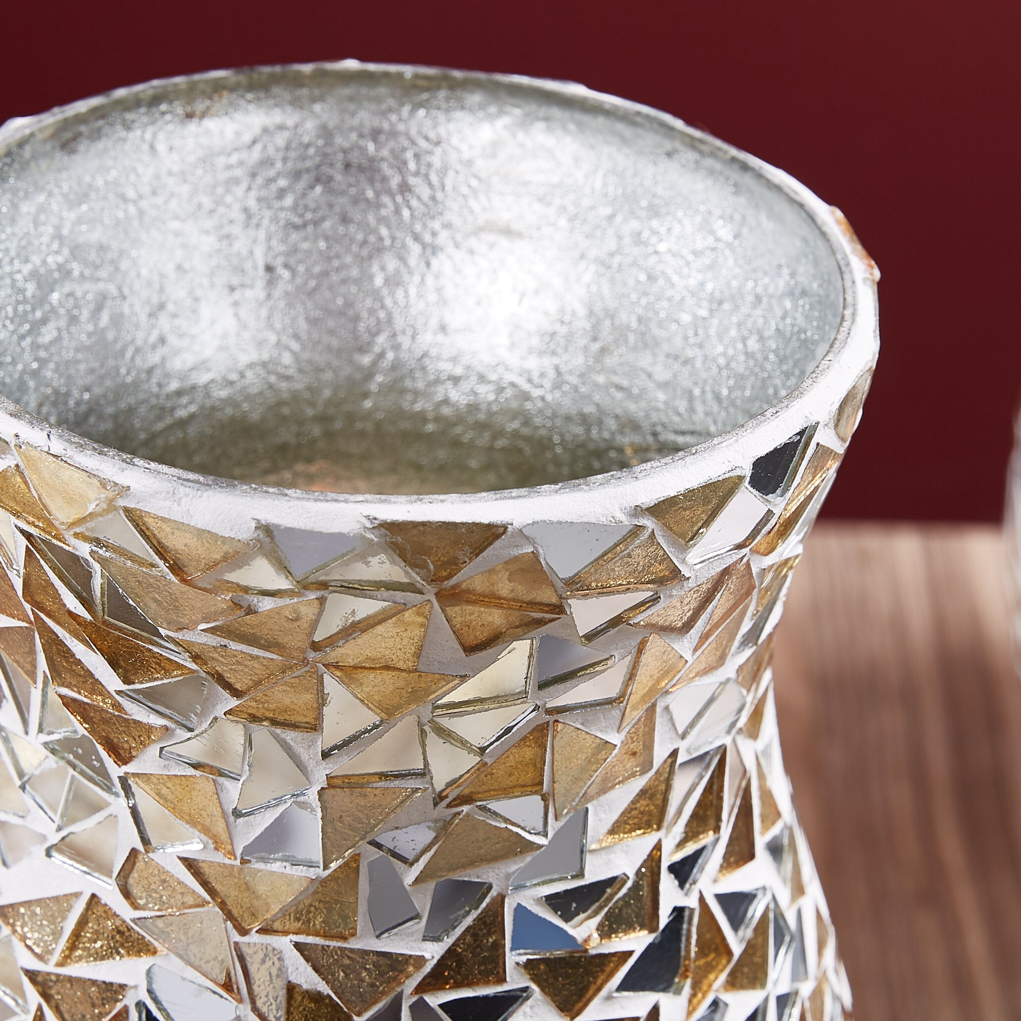 حامل شموع بتفاصيل موزاييك من أراي هوريكاين-hbxlivingroom-decorandaccessories-candleholders-image-3