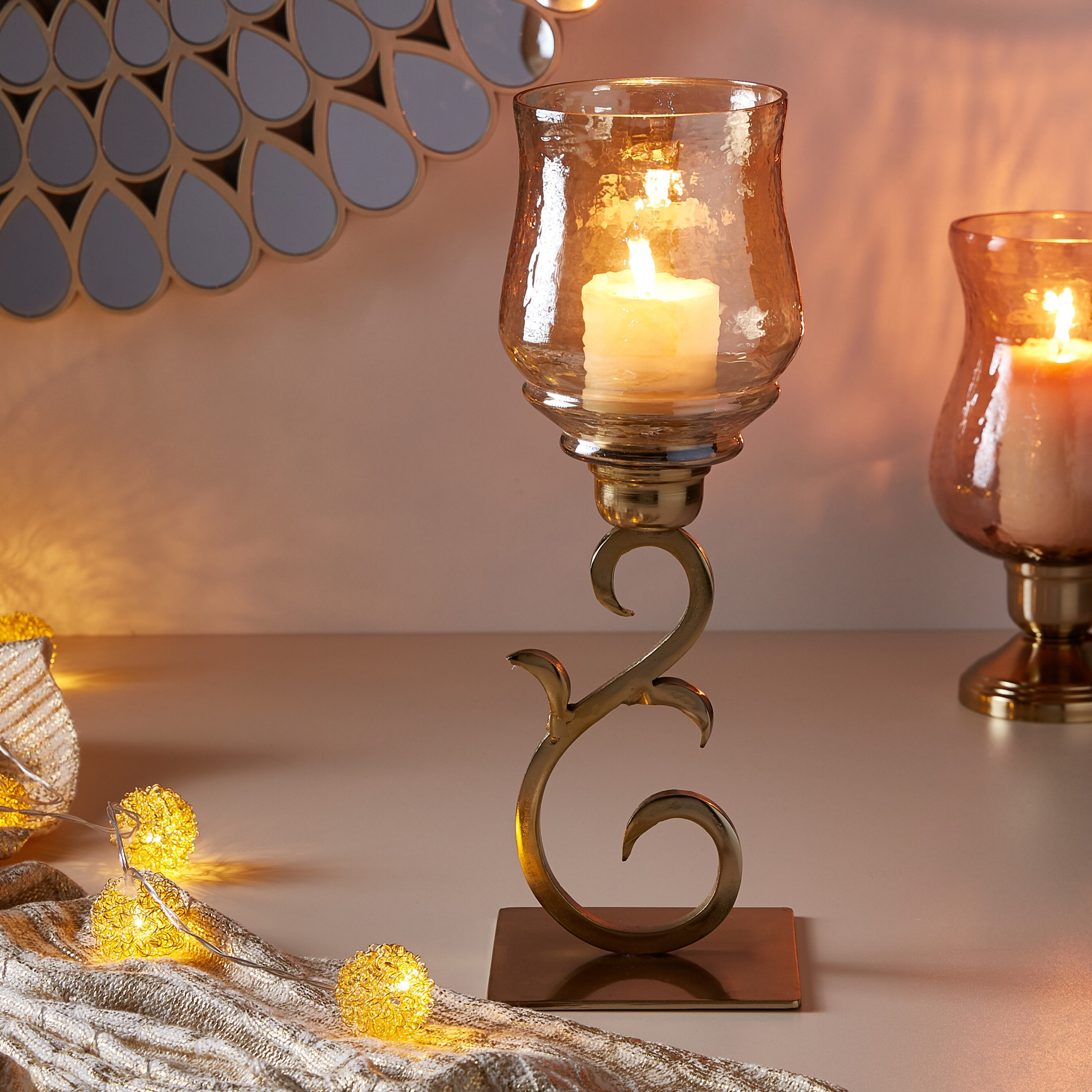 حامل شموع بتصميم فانوس من فارو-hbxlivingroom-decorandaccessories-candleholders-image-1