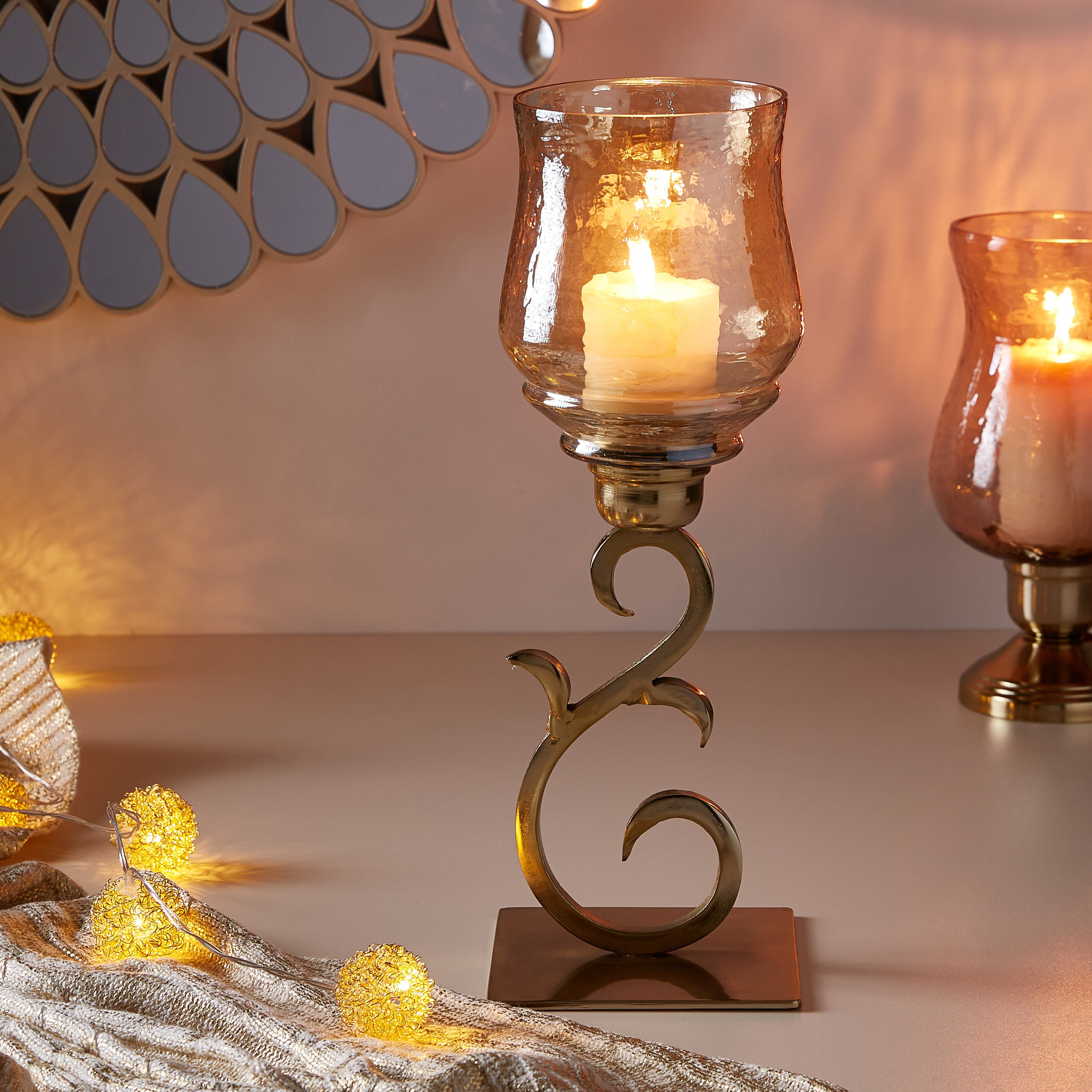 حامل شموع بتصميم فانوس من فارو-hbxlivingroom-decorandaccessories-candleholders-image-1