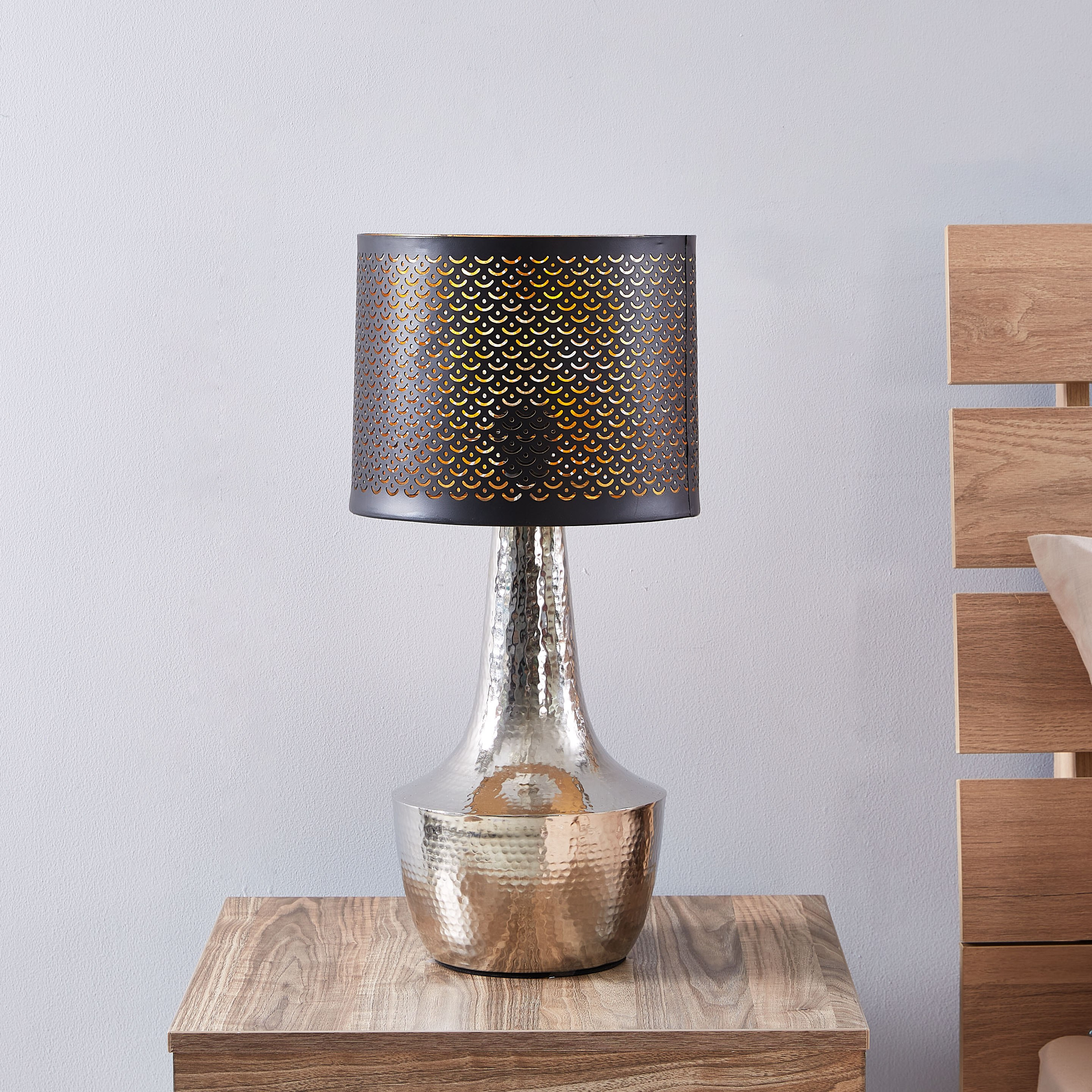 مصباح طاولة معدني من كيلي - 57 سم-hbxlivingroom-lighting-tablelamps-image-2