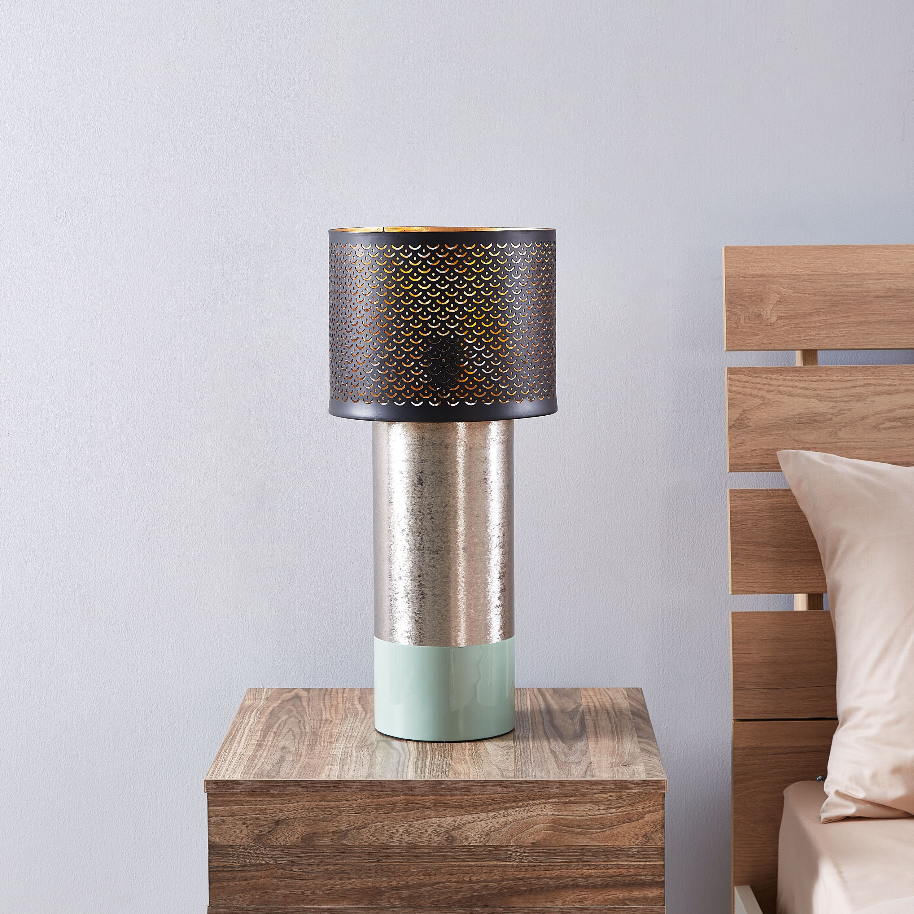 مصباح طاولة معدني من كيلي - 60 سم-hbxlivingroom-lighting-tablelamps-image-2