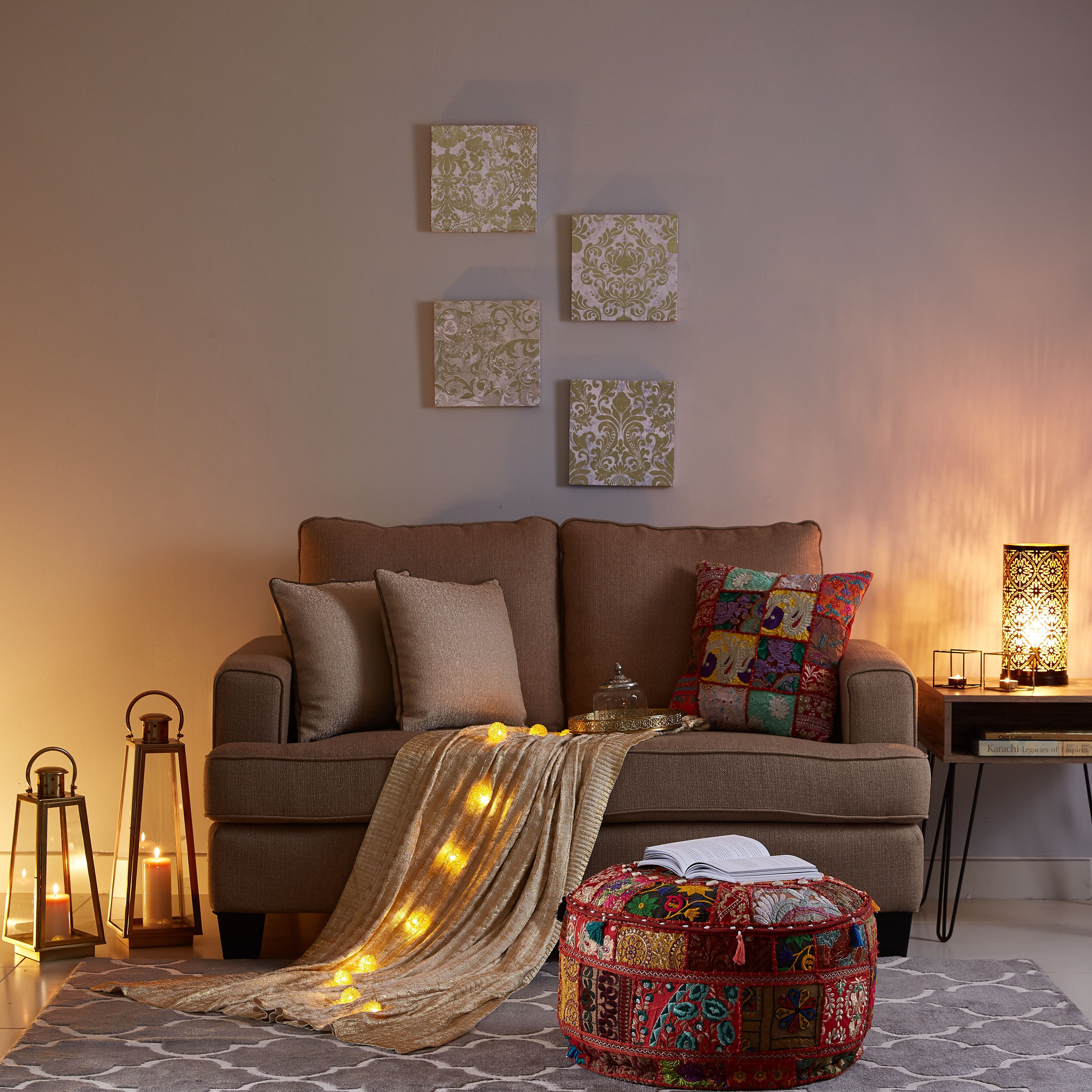 Dorthy Metal Lantern-hbxdecorandfurnishings-homeaccessories-lanterns-image-6