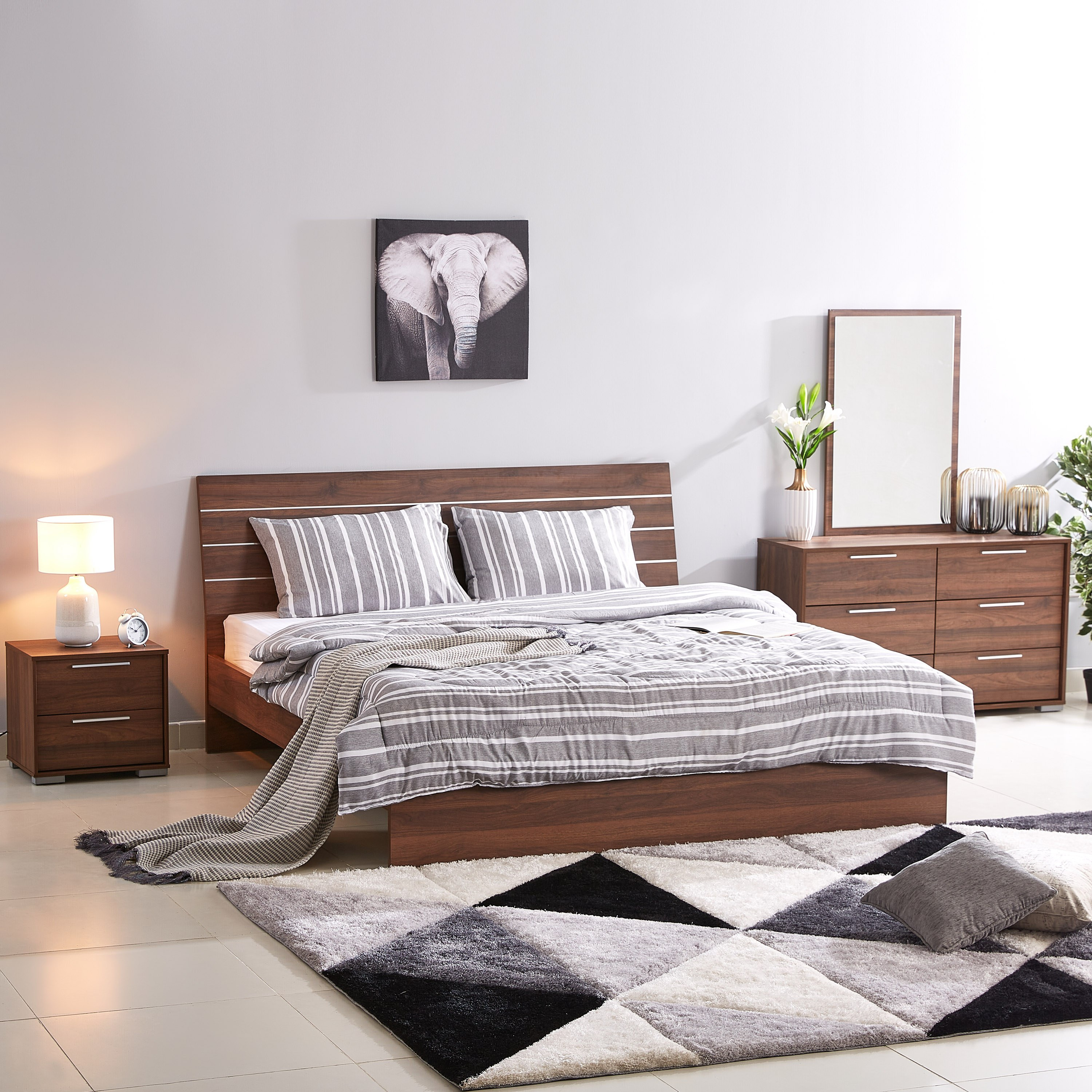 Movo Fiona King Bed - 180x200 cm-hbxfurniture-bedsandbedsets-beds-king-image-7