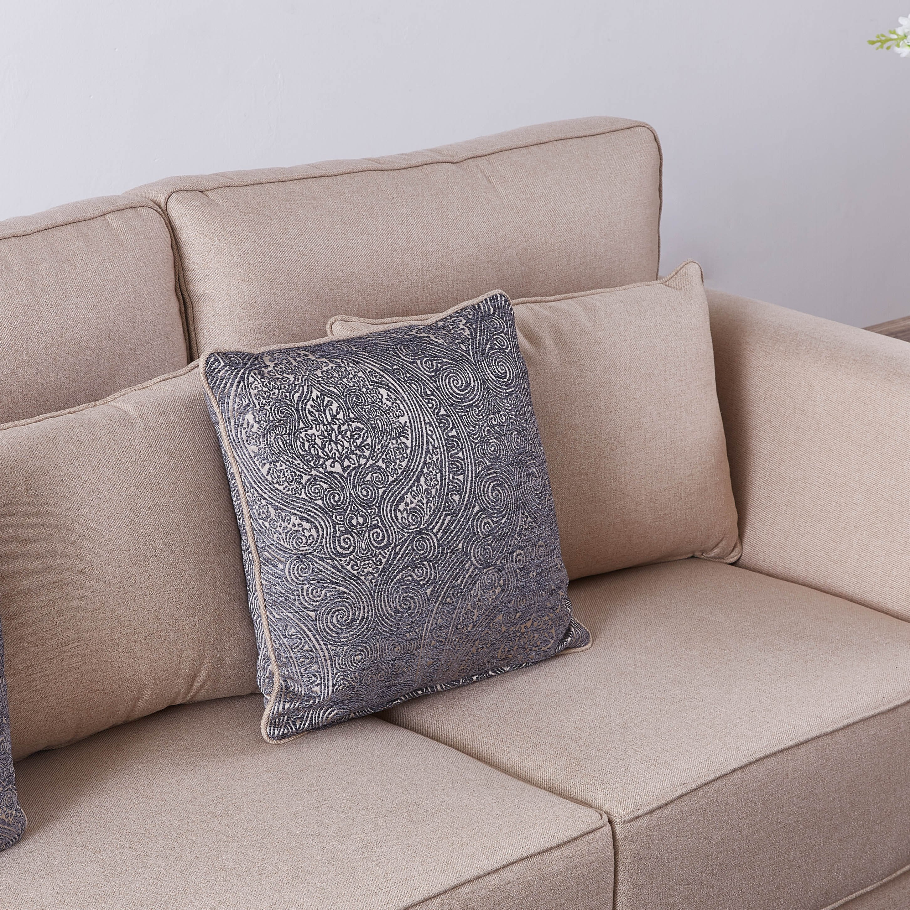 كنبة بـ 3 مقاعد ووسائد مبعثرة من أرمادا-hbxlivingroom-sofasandarmchairs-sofas-image-3