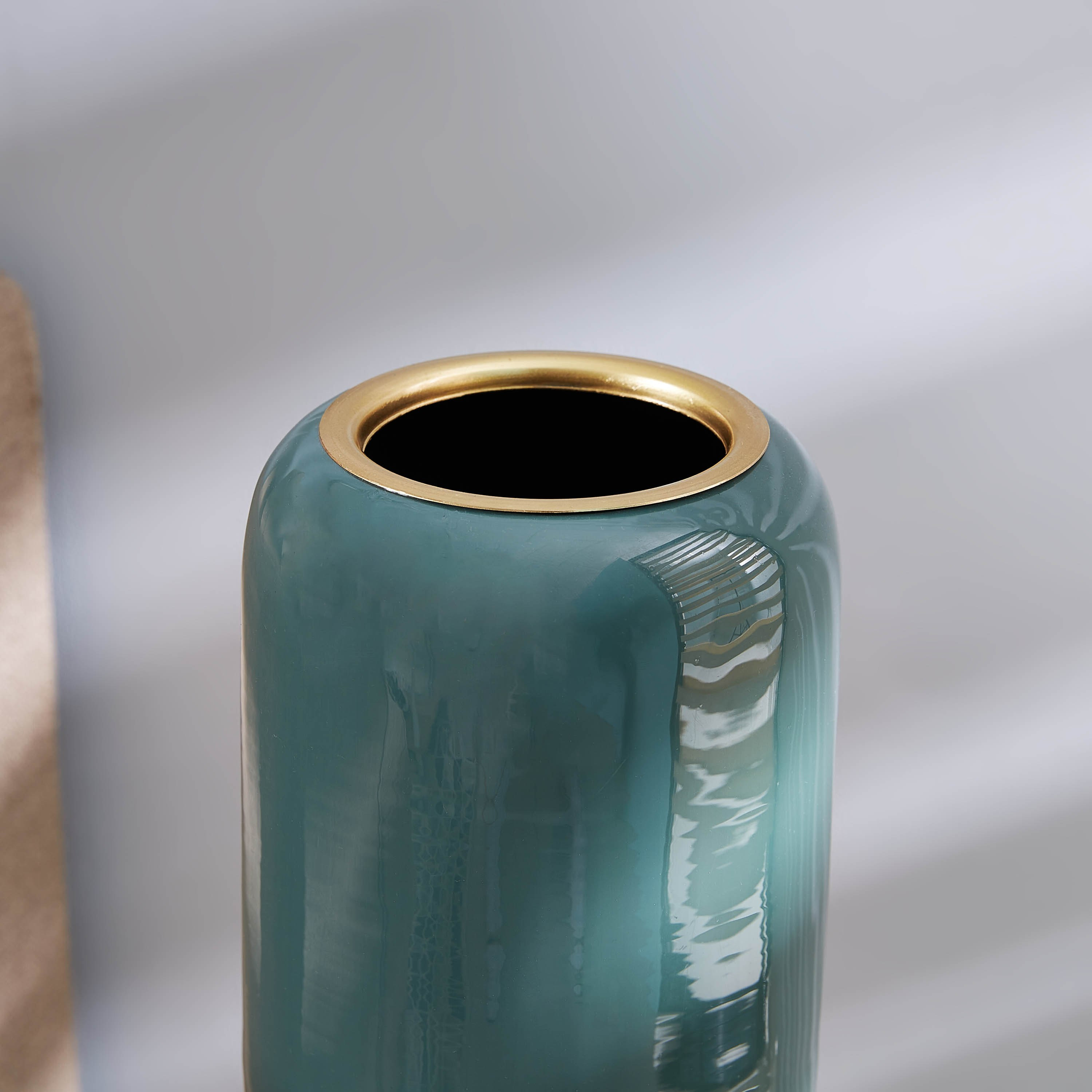 مزهرية معدنية من فلوريت-hbxbedroom-decorandaccessories-vases-image-3