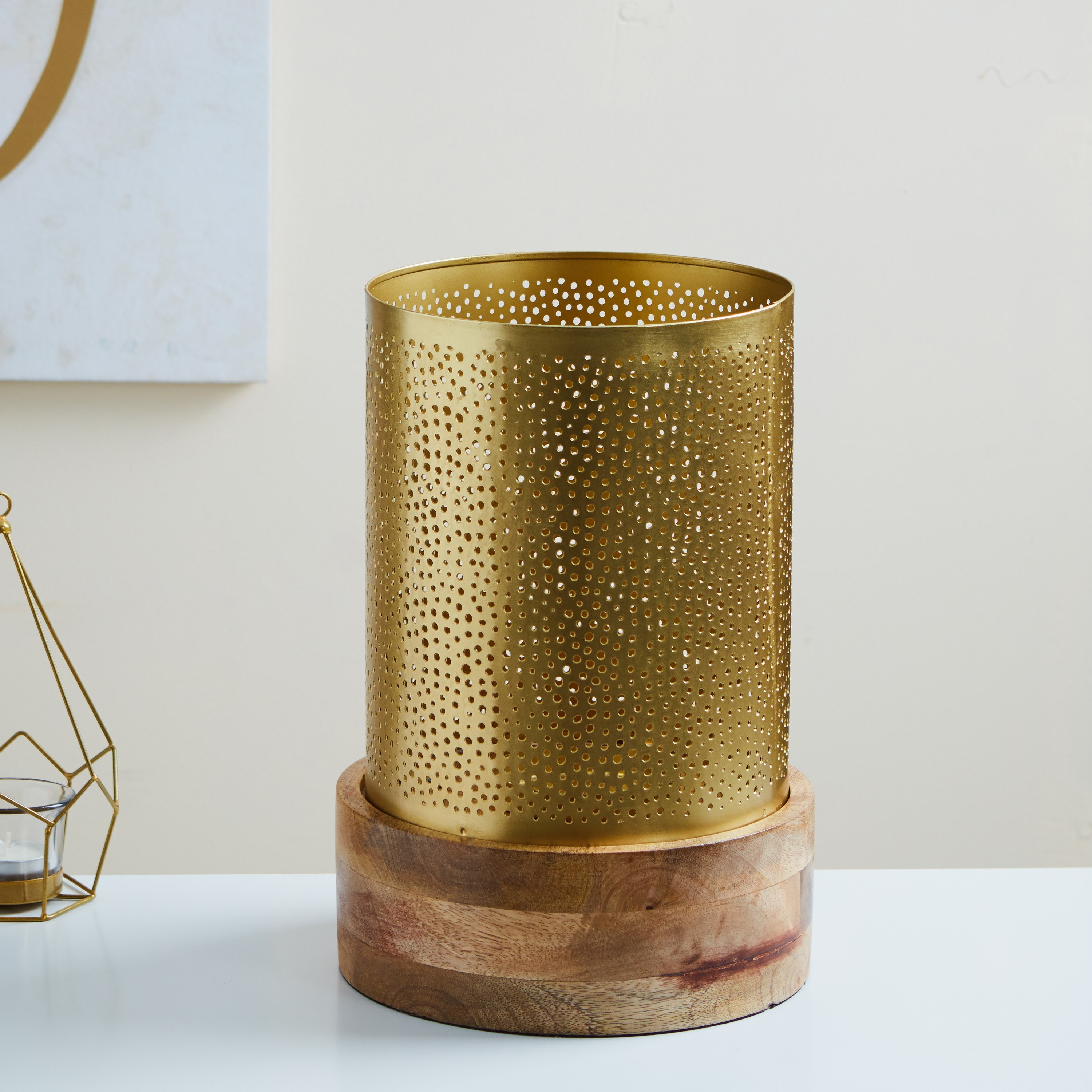 Bisera Candle Holder-hbxlivingroom-decorandaccessories-candleholders-image-1