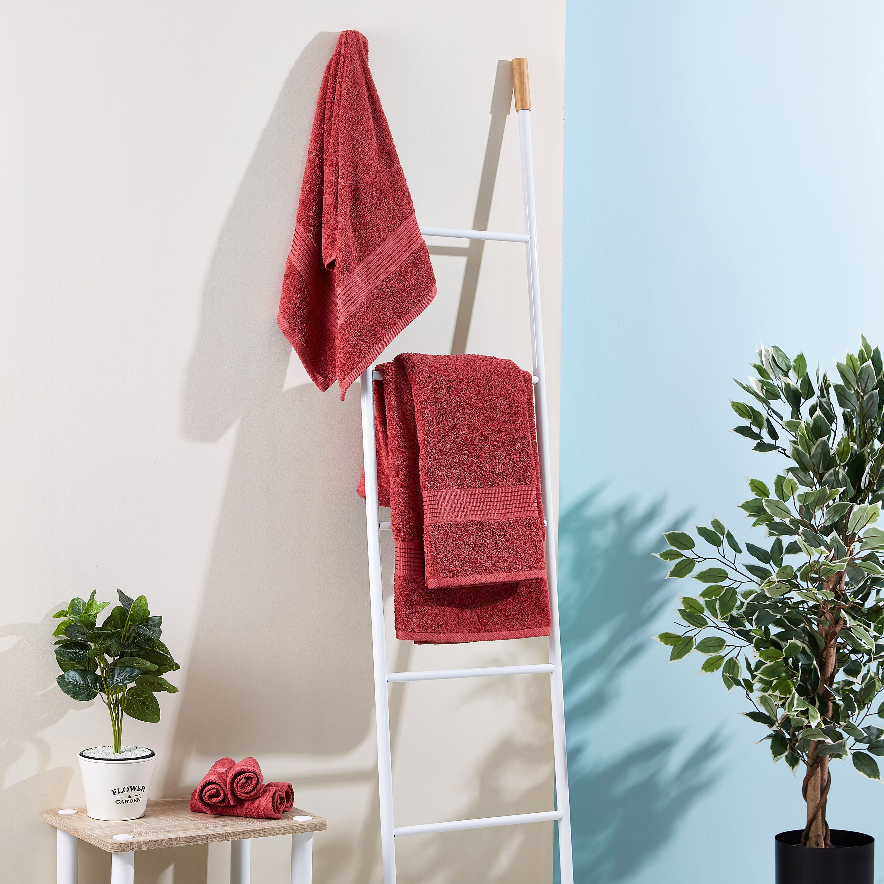 منشفة حمام من إيسنشيال - 70×140 سم-hbxbathroom-bathroomtextiles-image-3