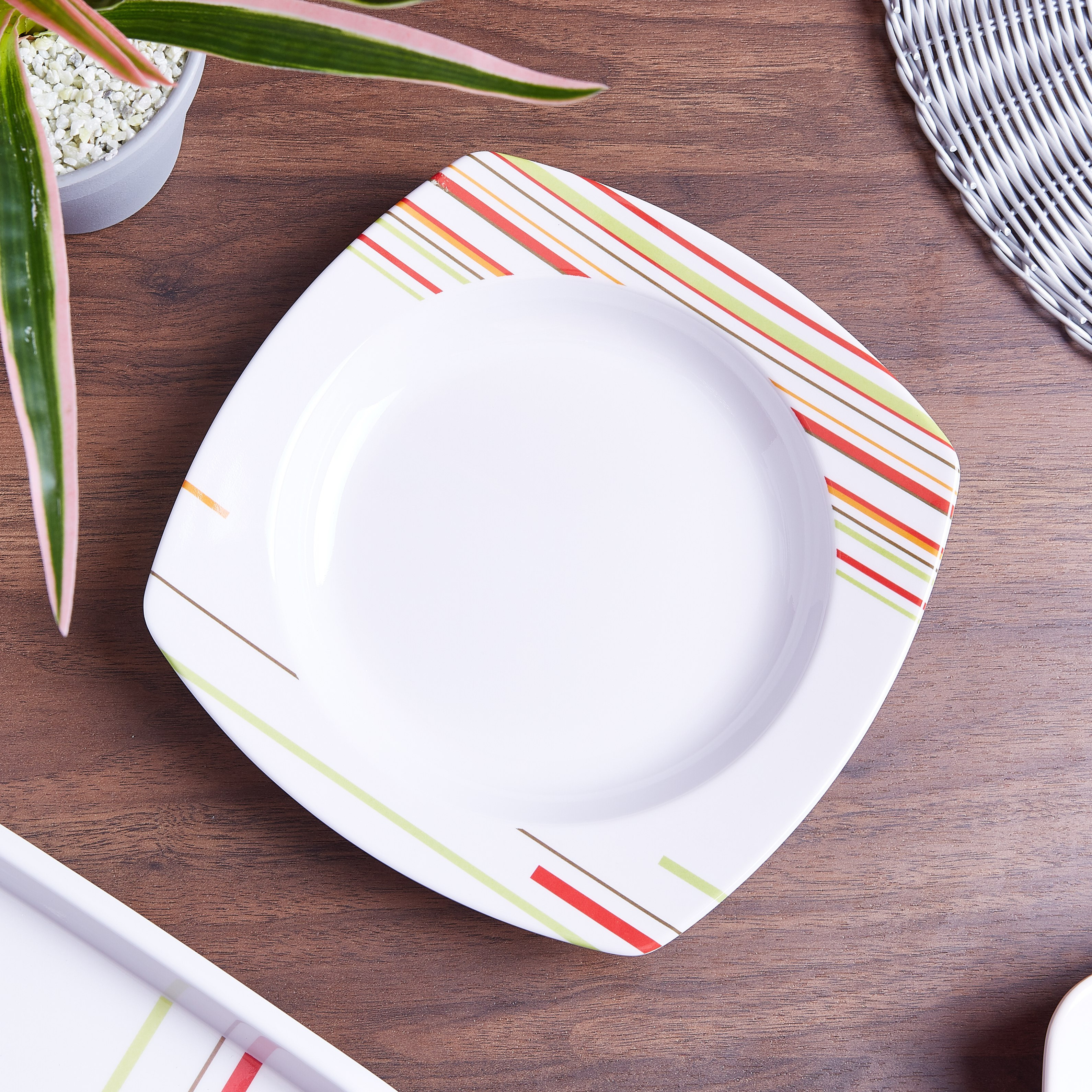 Candy Soup Plate - 20 cm-hbxdecorandfurnishings-tabletop-crockery-image-2