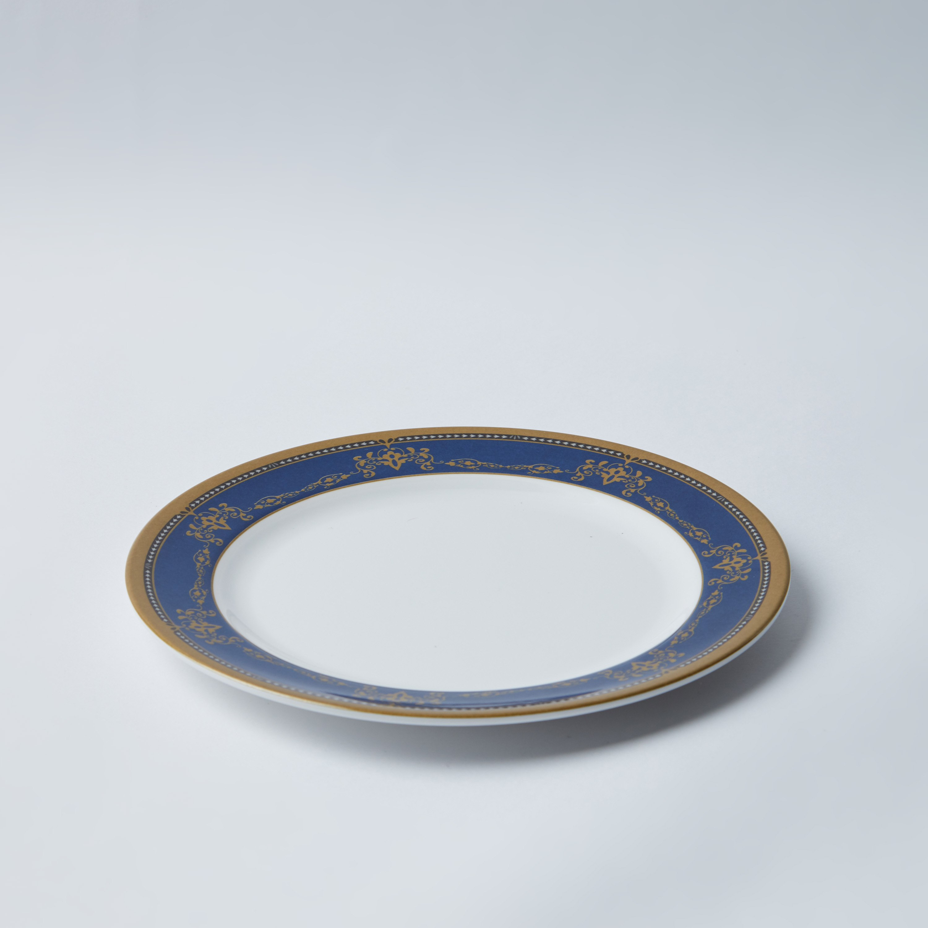 صحن حلويات من جراند-20 سم-hbxdecorandfurnishings-tabletop-crockery-image-4