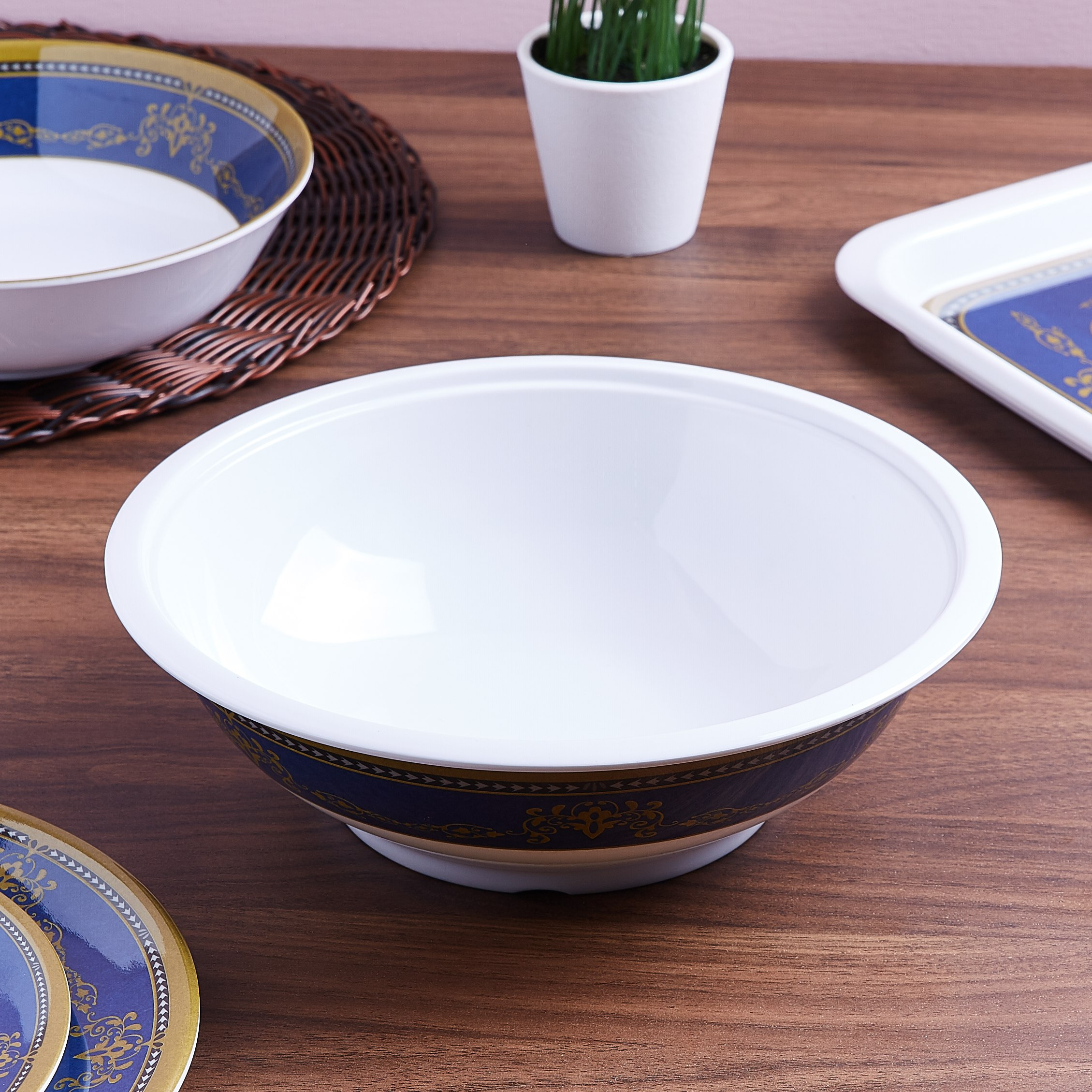 وعاء كبير بطبعات وغطاء من جراند-hbxdecorandfurnishings-tabletop-serveware-image-1