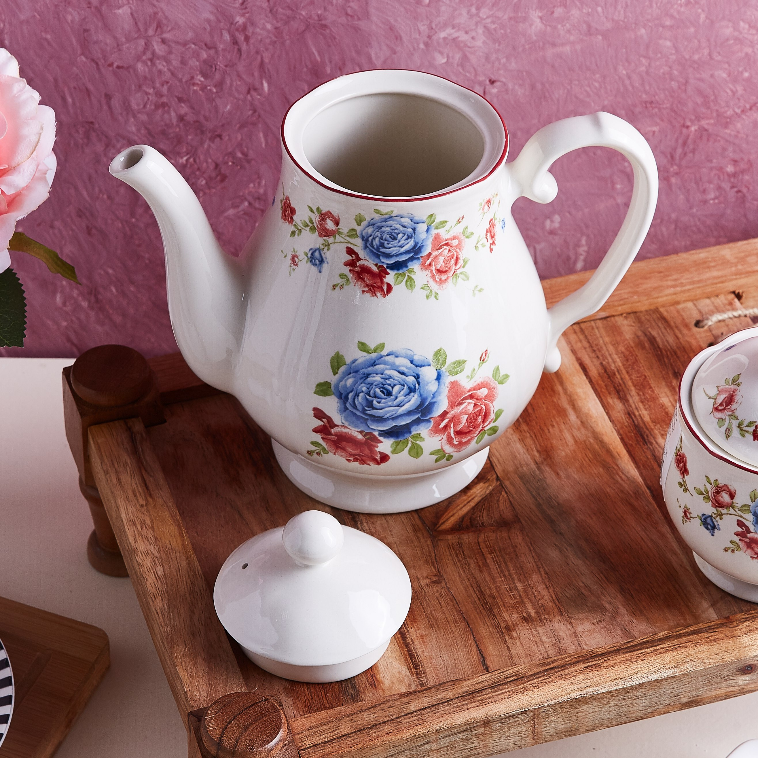 وعاء شاي مع غطاء بطبعات أزهار كوتاج من كلايتان - 965 سم-hbxhomeware-diningandtabletop-coffeeandteasets-image-2