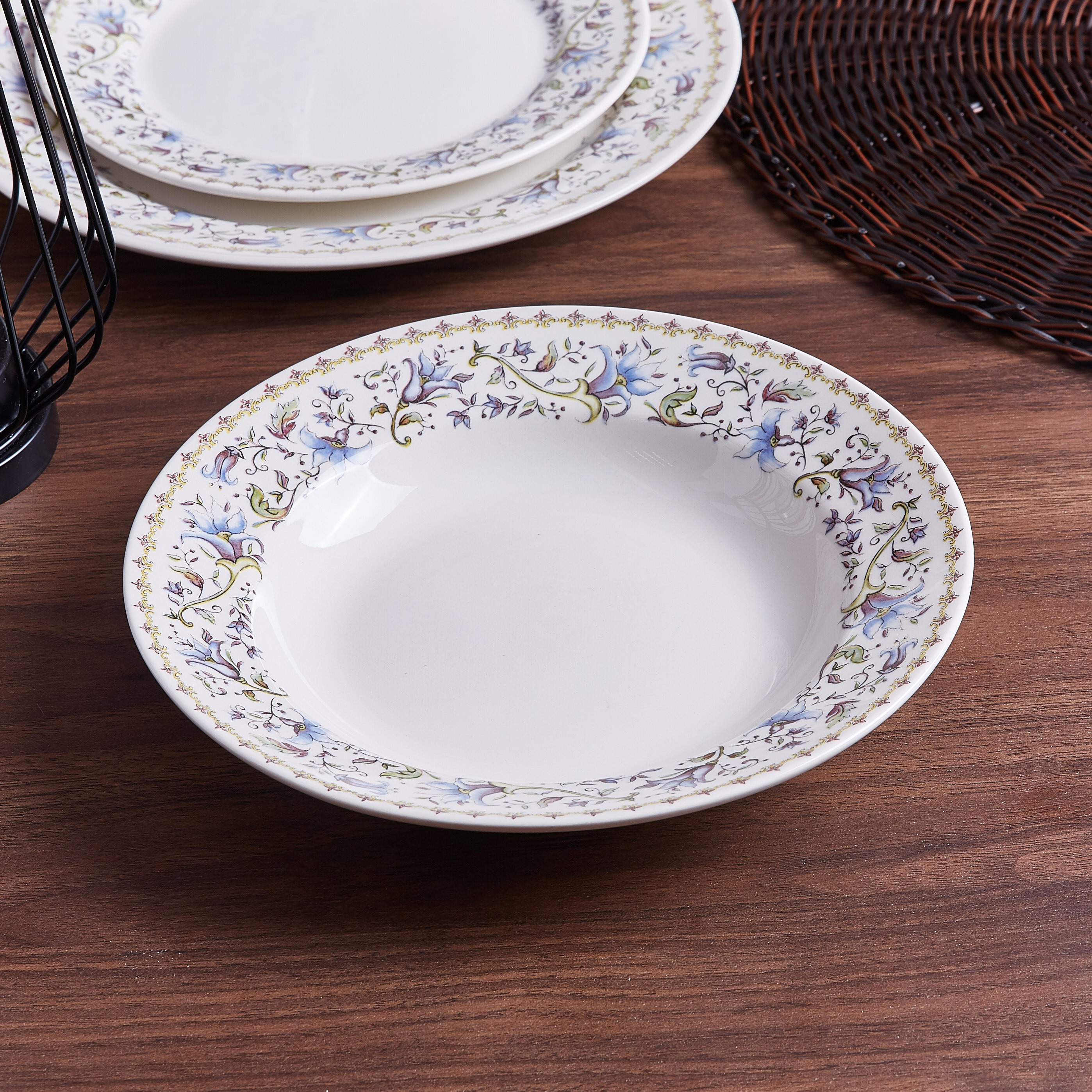 صحن حساء من فيلسيتي كلايتان - 24 سم-hbxdecorandfurnishings-tabletop-crockery-image-1