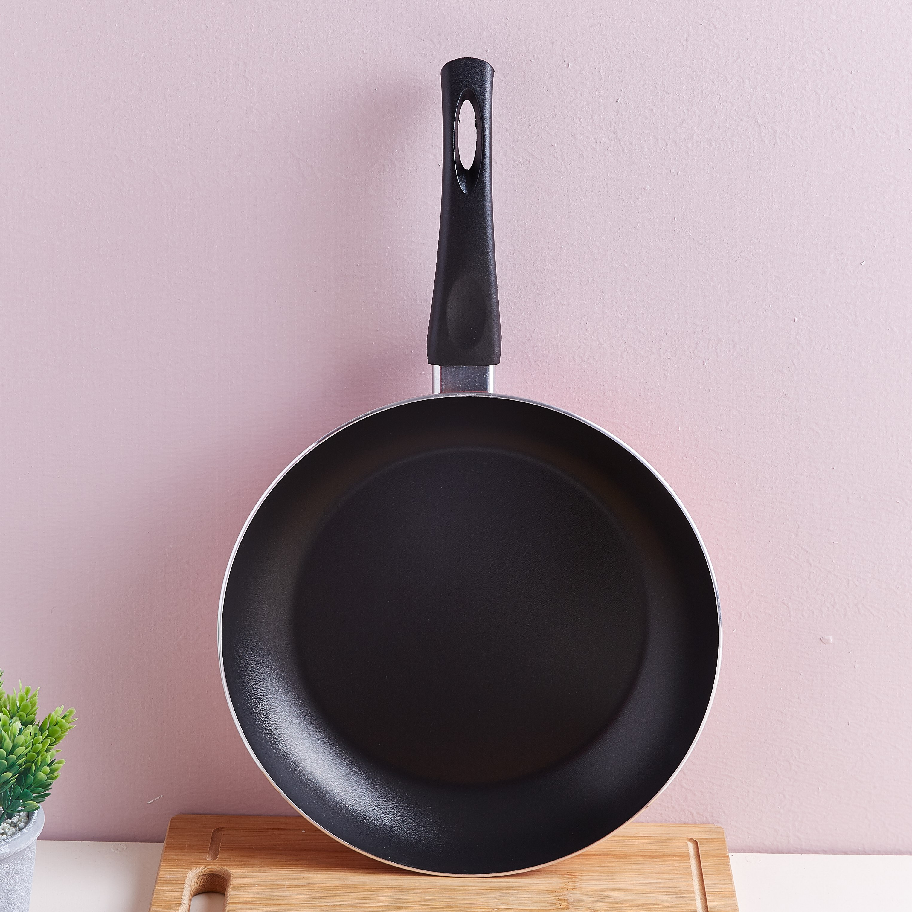 Pigeon Non- Stick Fry Pan - Set of 2-hbxkitchen-kitchenware-foodpreparation-image-3