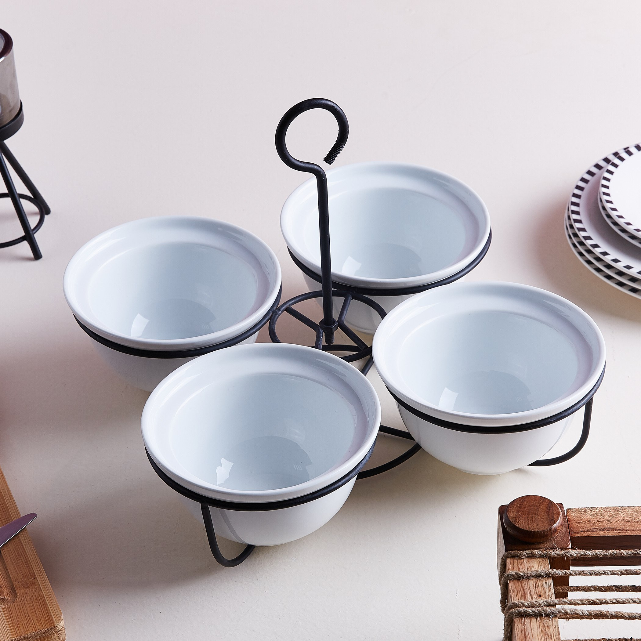 أوعية تقديم مستديرة مع رف من ماديسون - طقم من 4 قطع -hbxdecorandfurnishings-tabletop-crockery-image-1