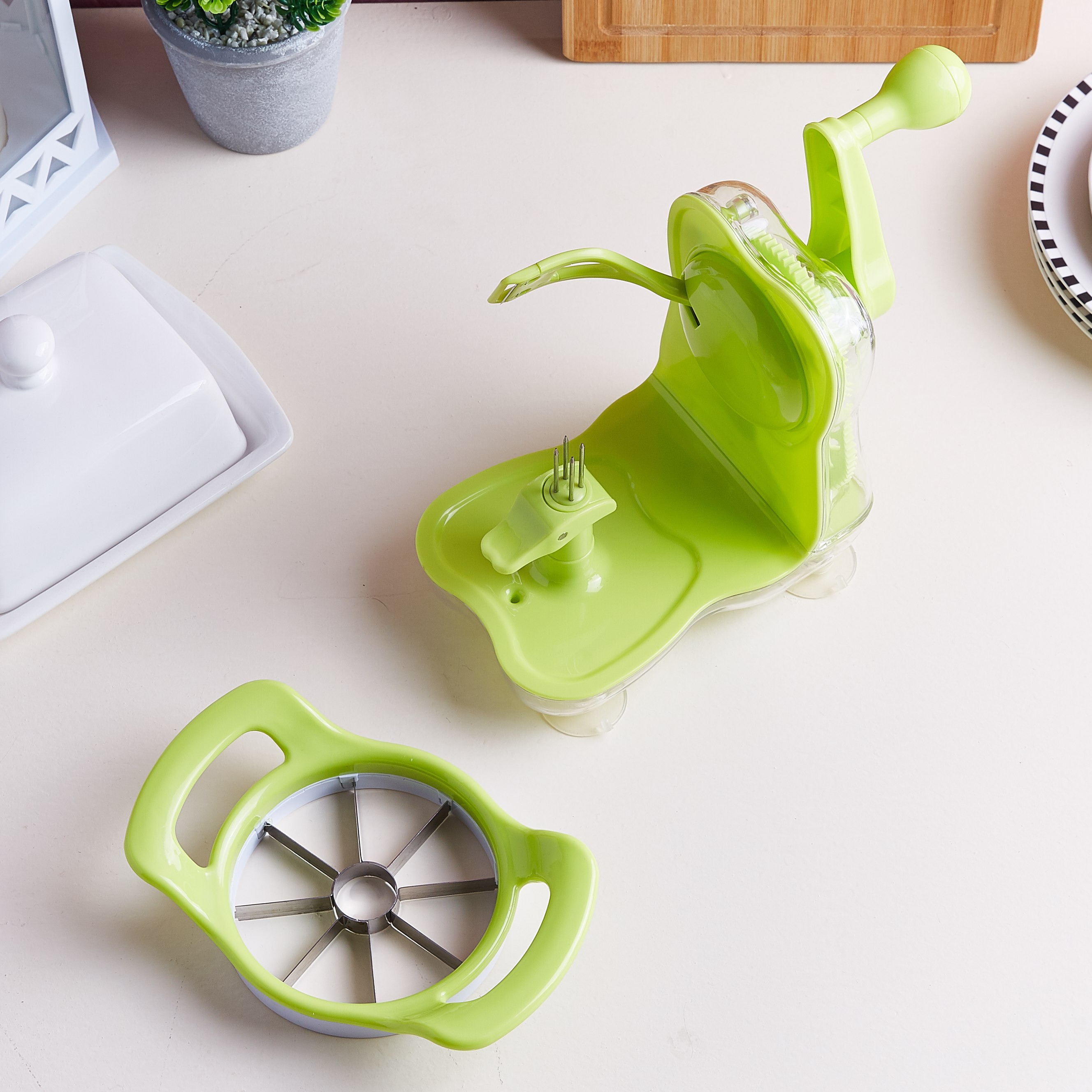مبشرة تفاح من هابي مام-hbxhomeware-hbxkitchen-image-1