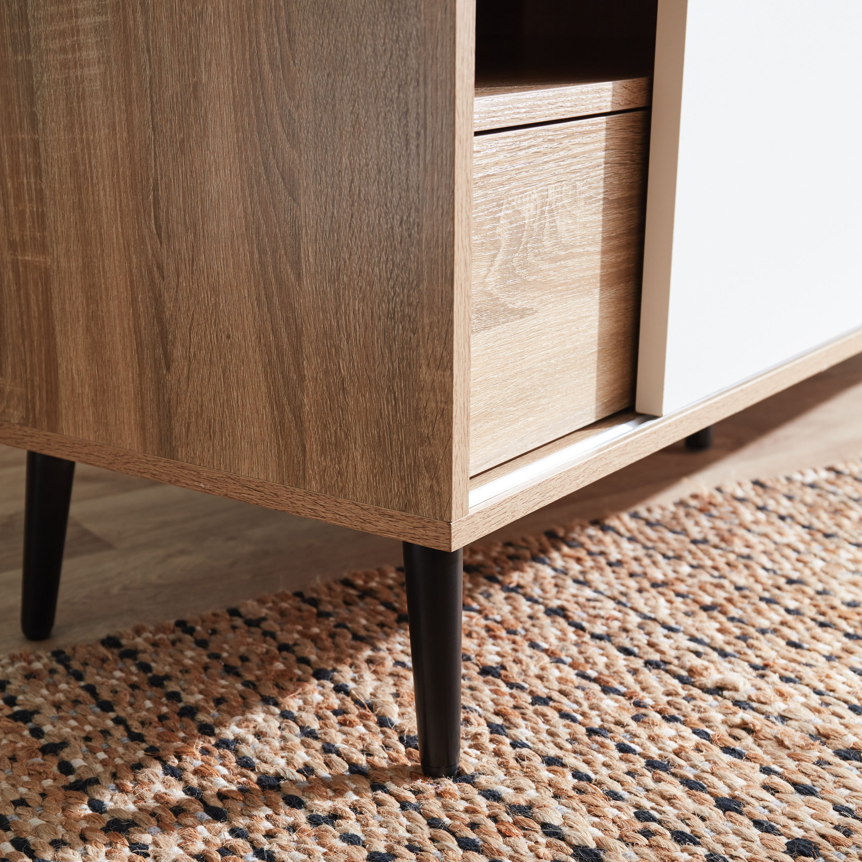 وحدة تلفاز منخفضة للأجهزة حتى 55 بوصة بباب قابل للانعكاس من بون-hbxlivingroom-mediaunitsandstorage-tvunits-image-7