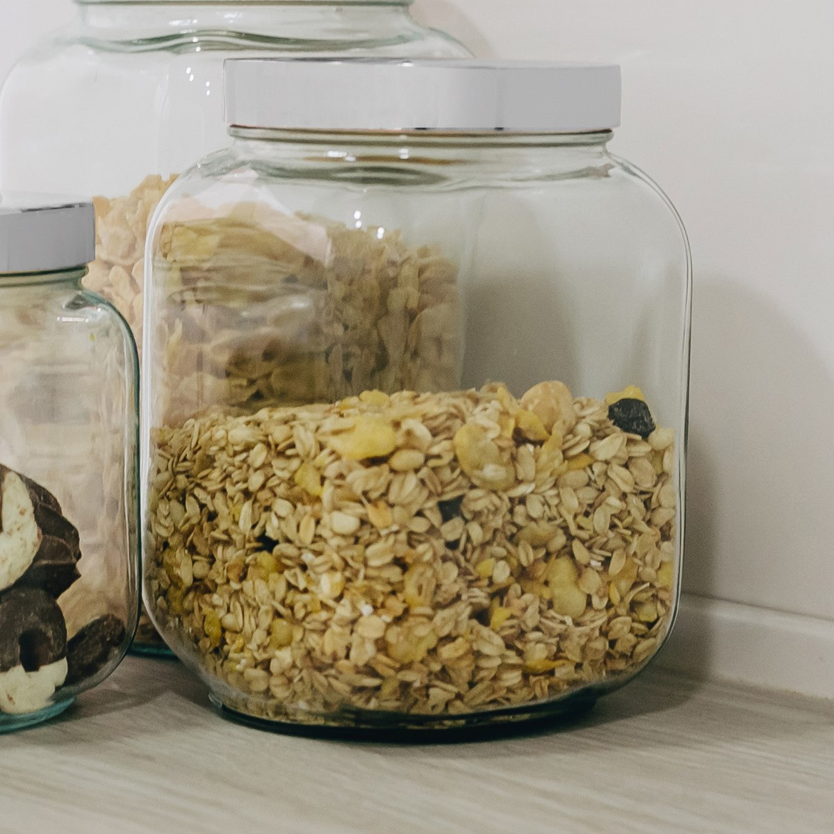 جرة زجاجية بغطاء معدني من إنفيكتا - 1.3 لتر-hbxhomeware-hbxkitchen-image-8