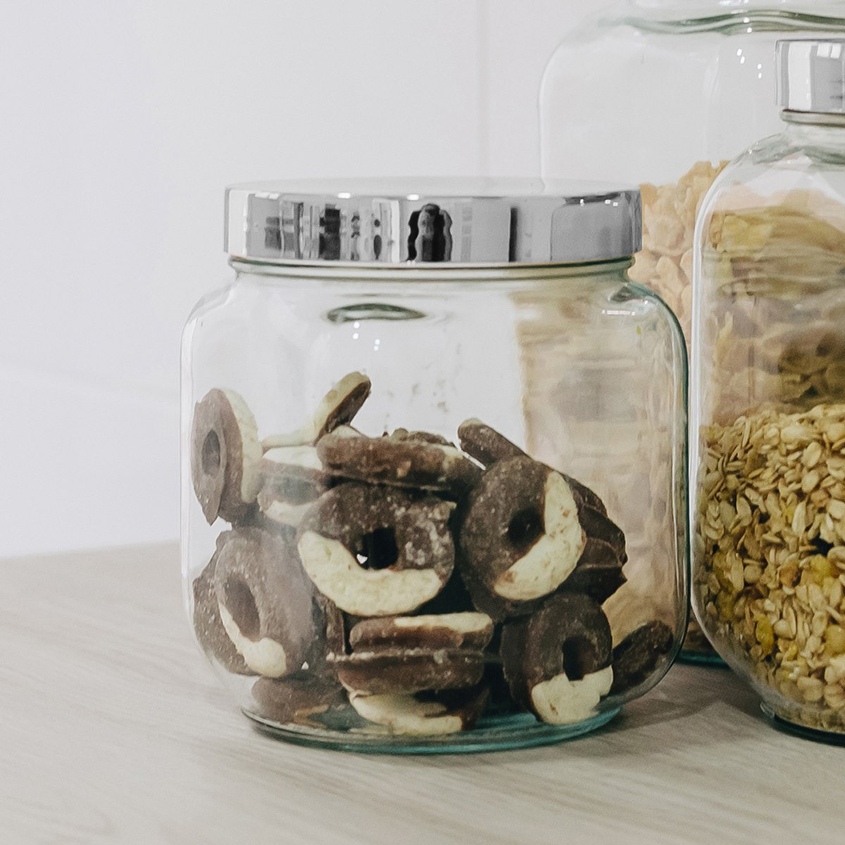 Invicta Glass Jar with Metal Lid - 1 L-hbxhomeware-hbxkitchen-image-12