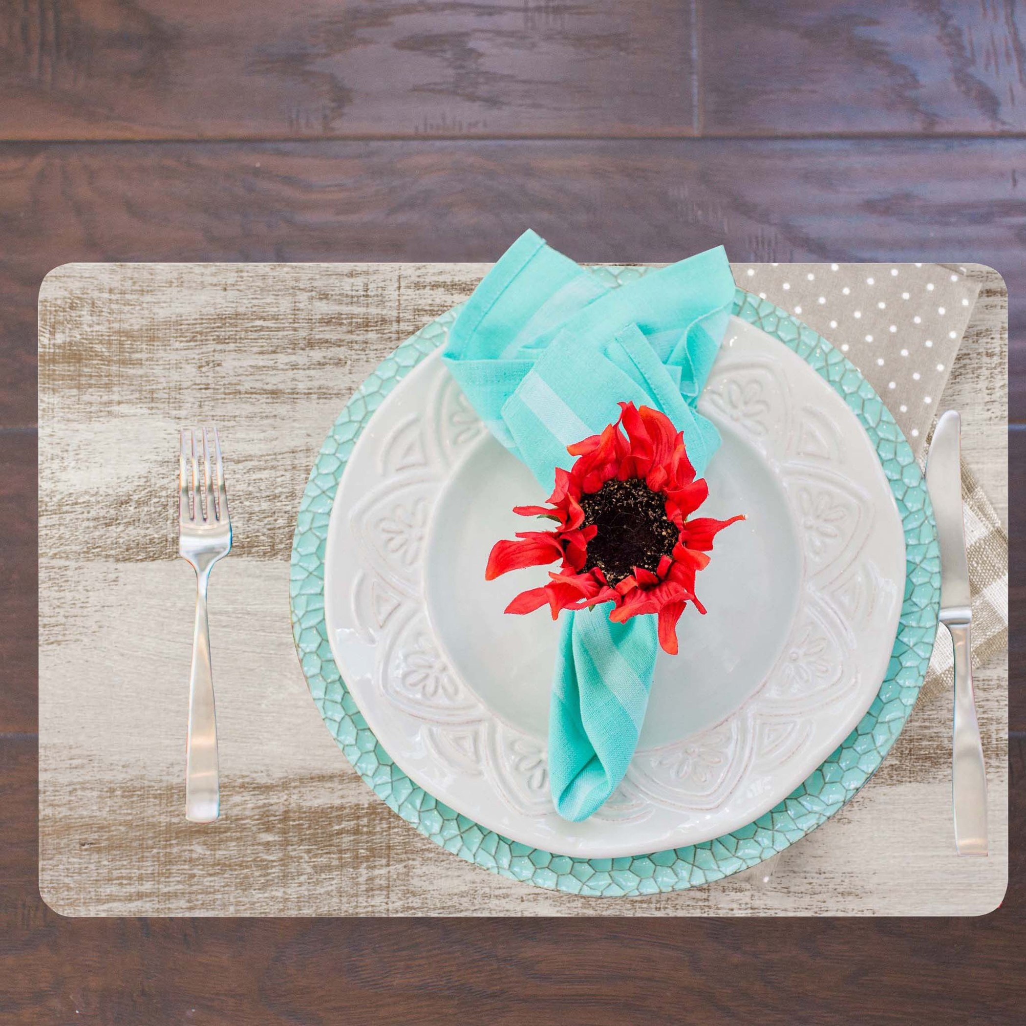 لبادات صحون وواقيات طاولة من ويلسون بارادايس- طقم من 12 قطعة-hbxdecorandfurnishings-homefurnishings-tablelinens-image-1