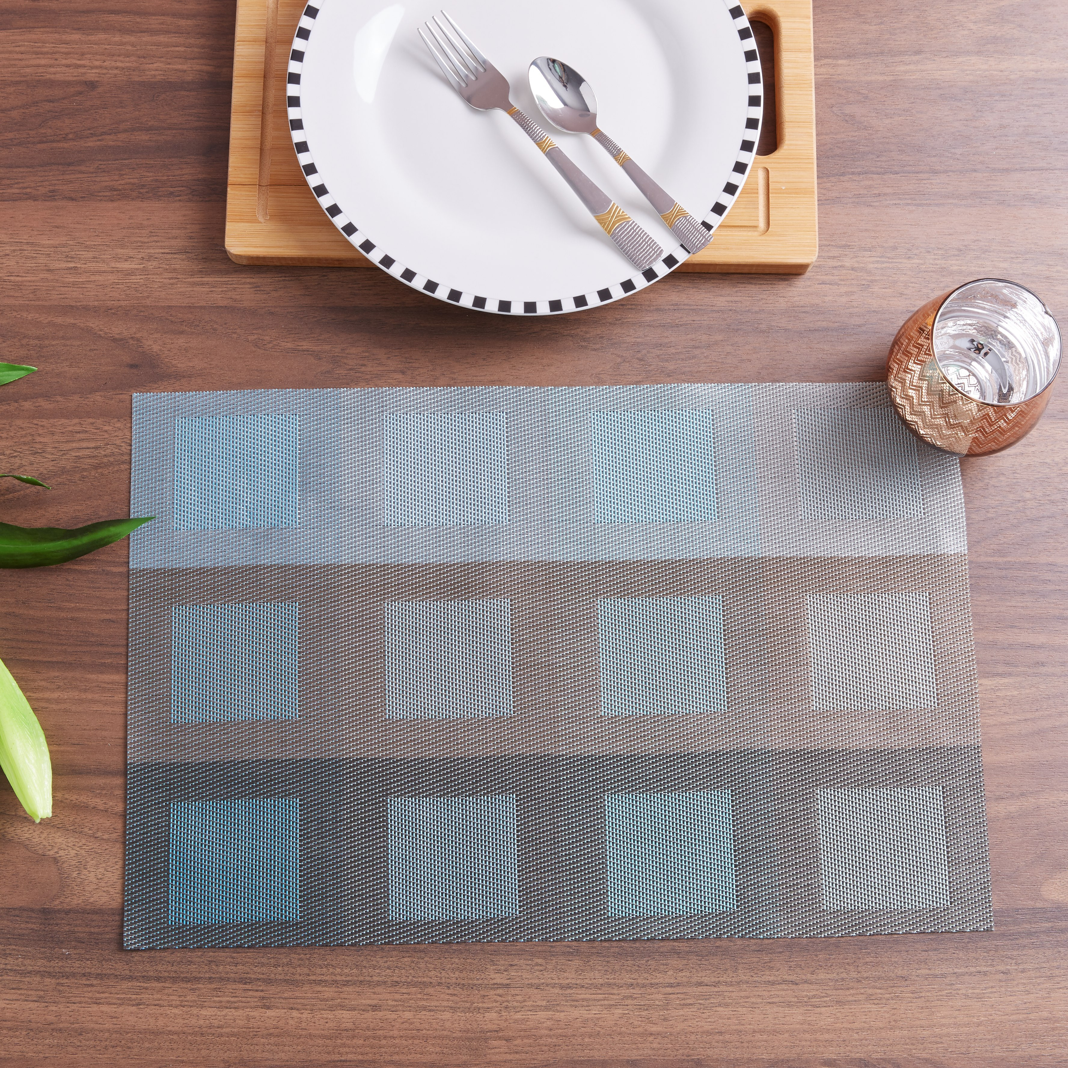 لبادة صحون منسوجة هوم فينيل - 45x30 سم-hbxdecorandfurnishings-homefurnishings-tablelinens-image-3