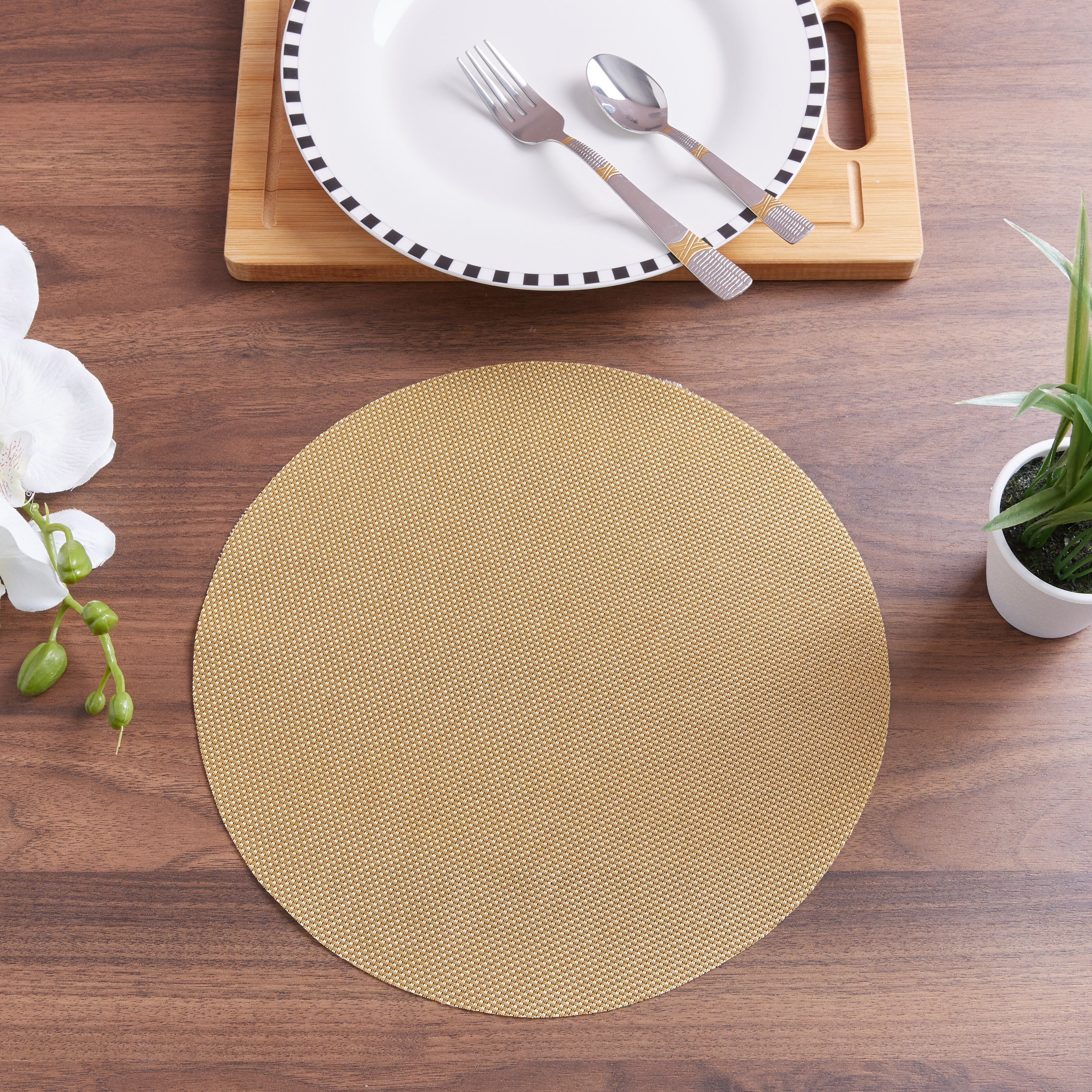 لبادة صحون مستديرة غير المنسوجة من هوم-hbxdecorandfurnishings-homefurnishings-tablelinens-image-3