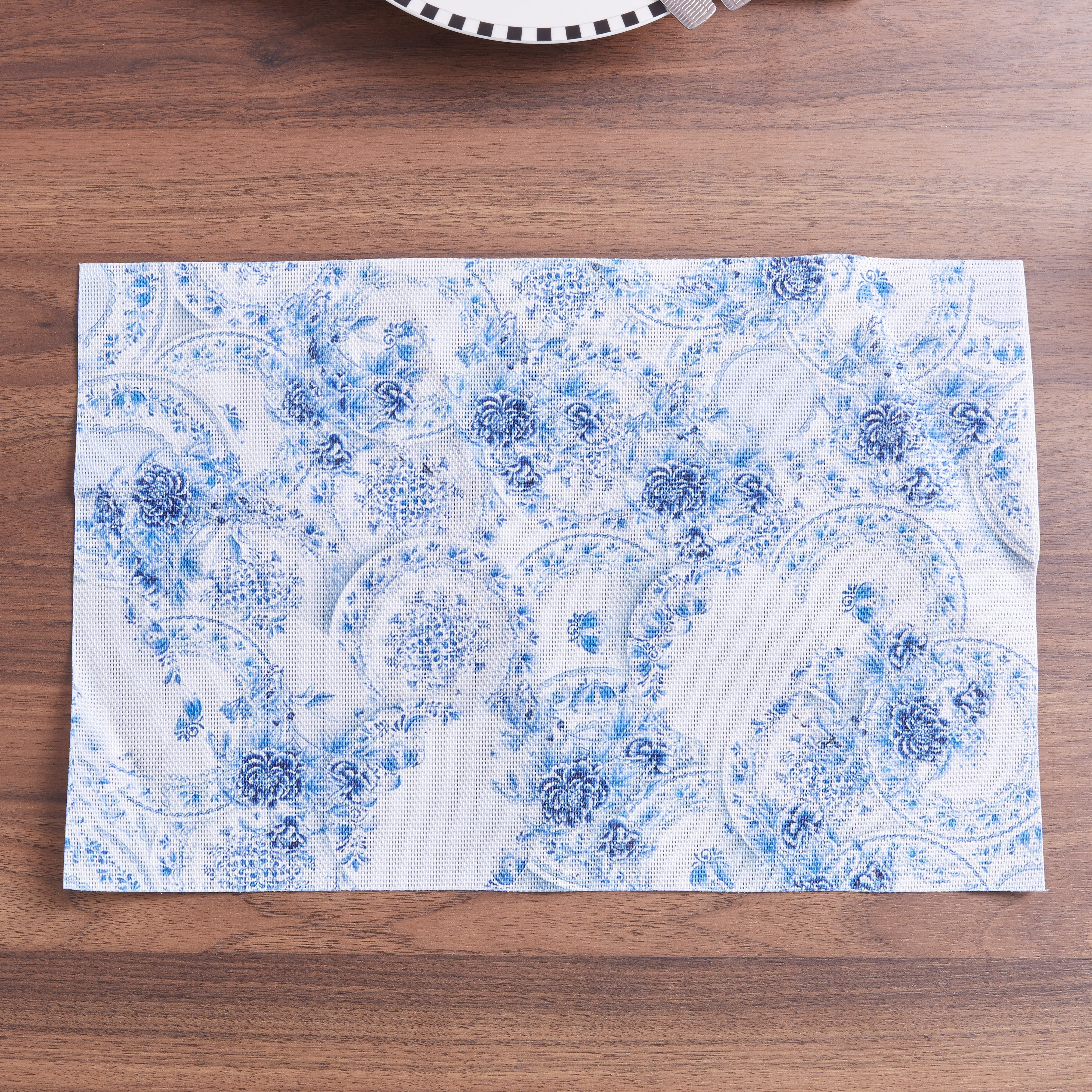 Floral Print Placemat-hbxdecorandfurnishings-homefurnishings-tablelinens-image-1