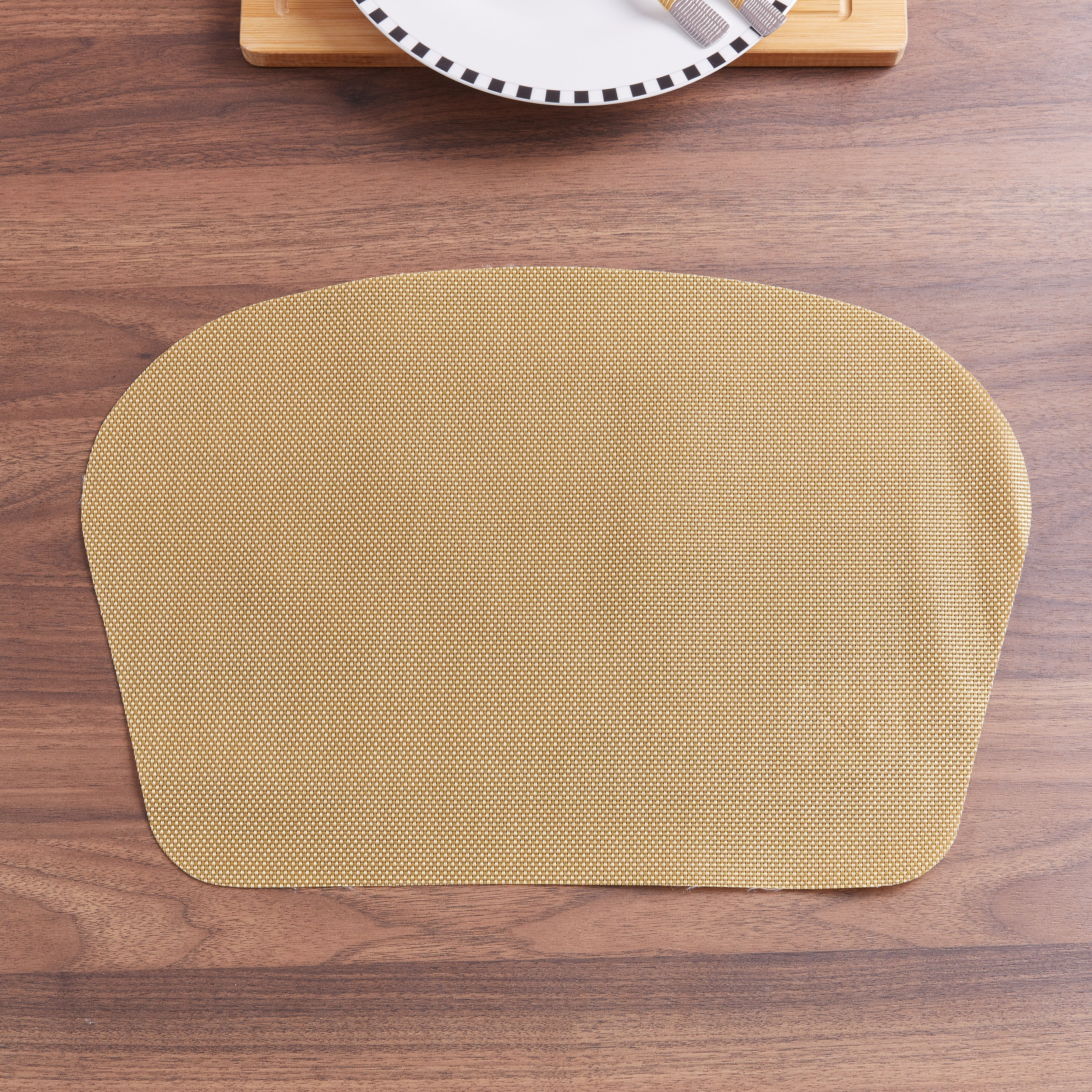 لبادة صحون غير منسوجة من هوم-hbxdecorandfurnishings-homefurnishings-tablelinens-image-1