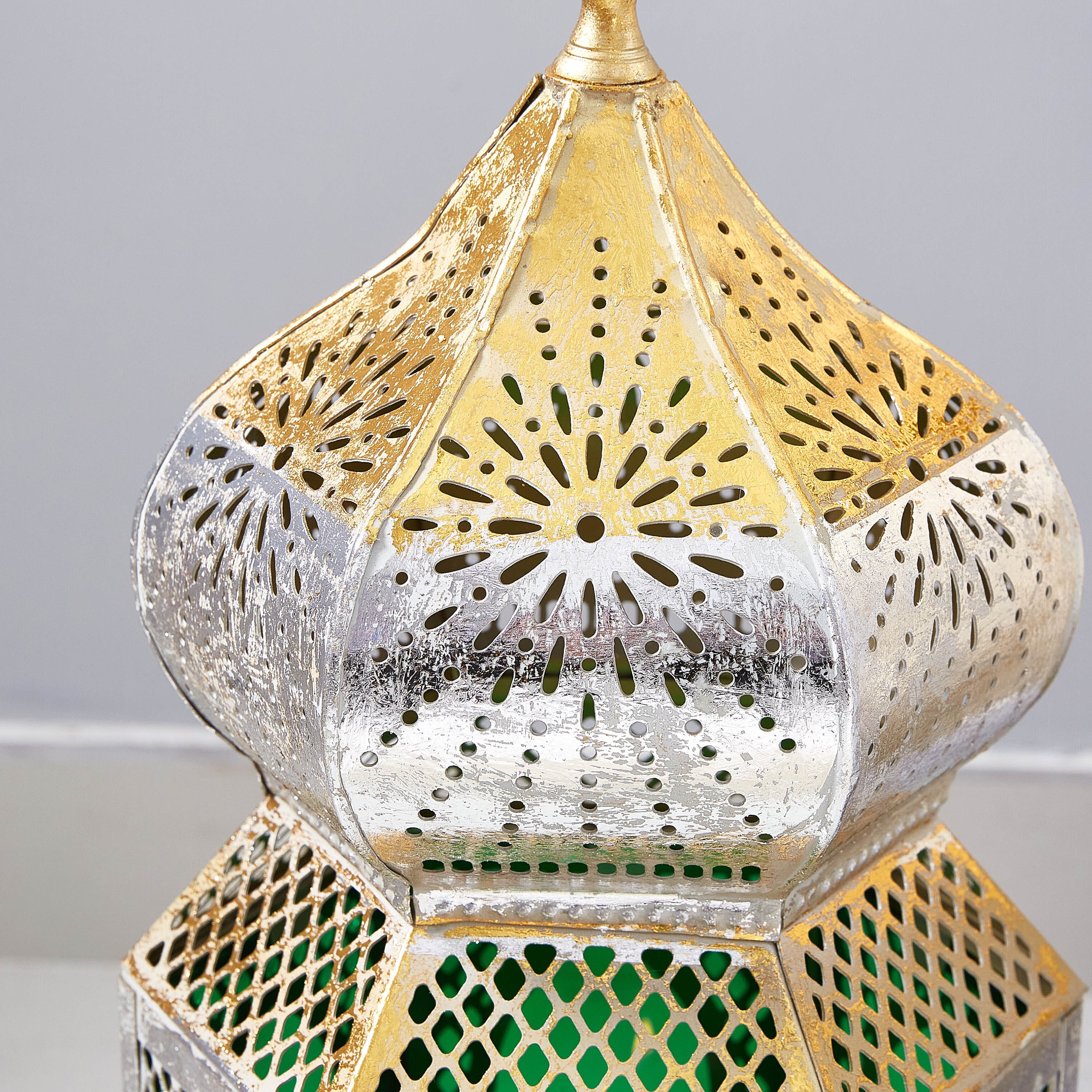 Ligera Lantern with Cutwork Design-PROMO_HB_AE_B1G1_250925-image-3