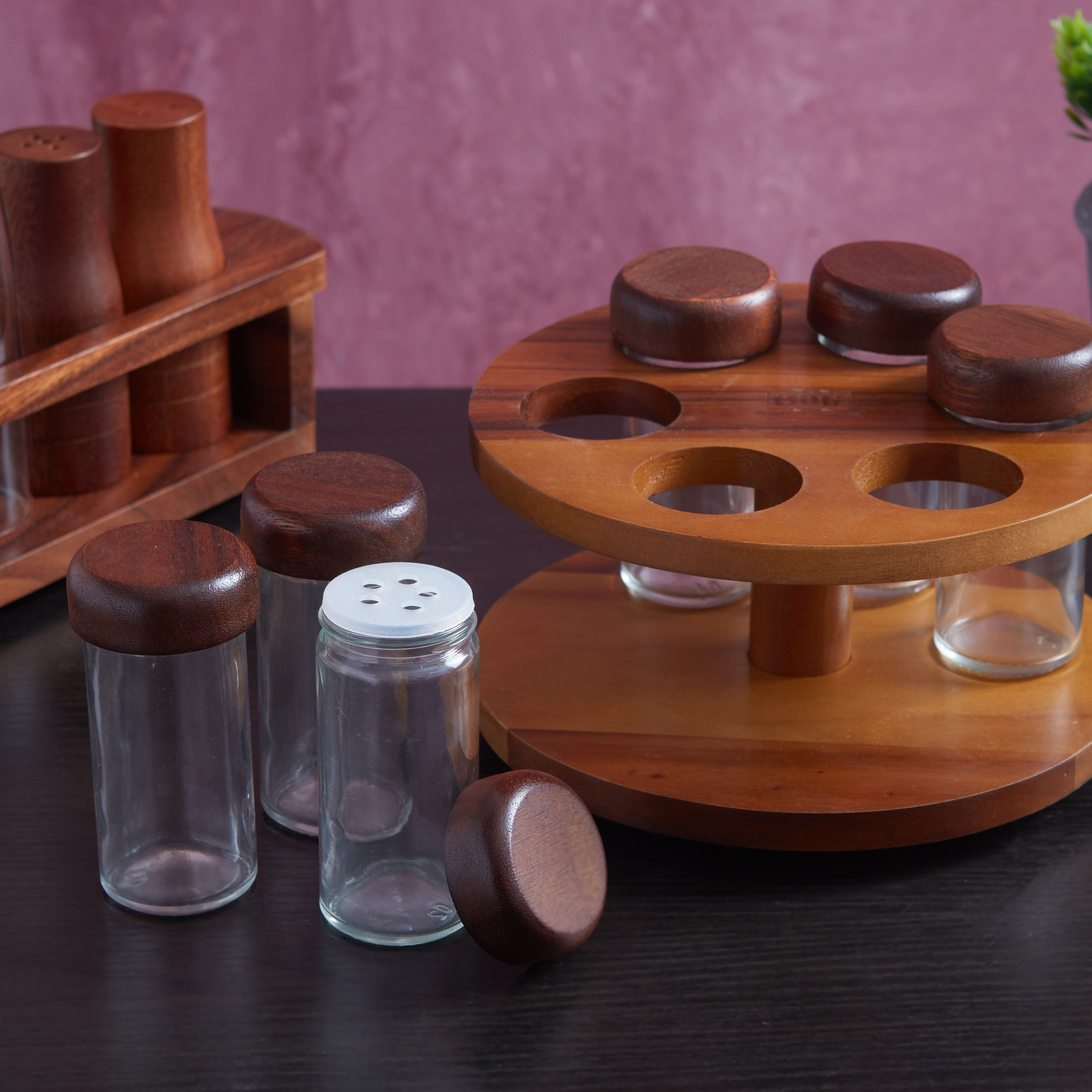 طقم قارورات توابل زجاجيّة بحامل من بيلي - 7 قطع-hbxhomeware-hbxkitchen-image-2