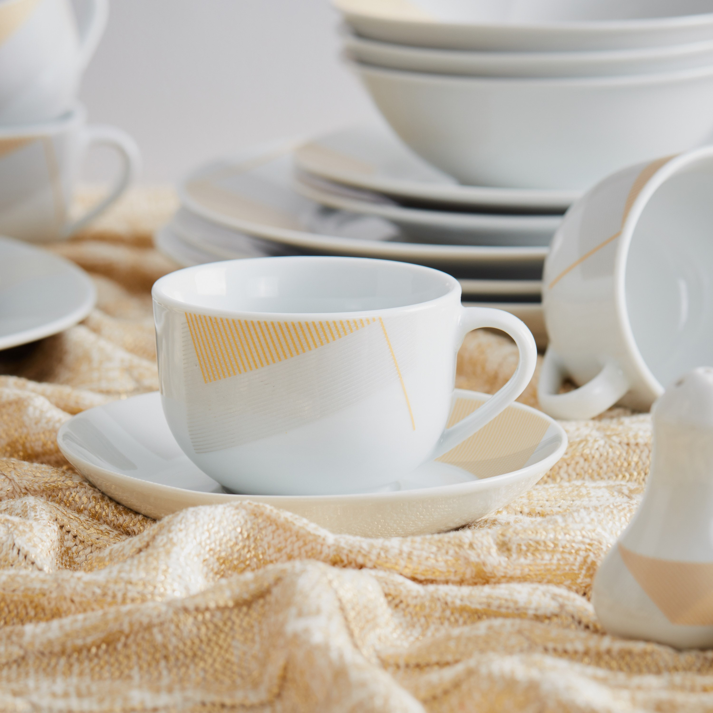 طقم عشاء 22 قطعة بورسلين من مانهاتن-hbxhomeware-hbxkitchen-image-3