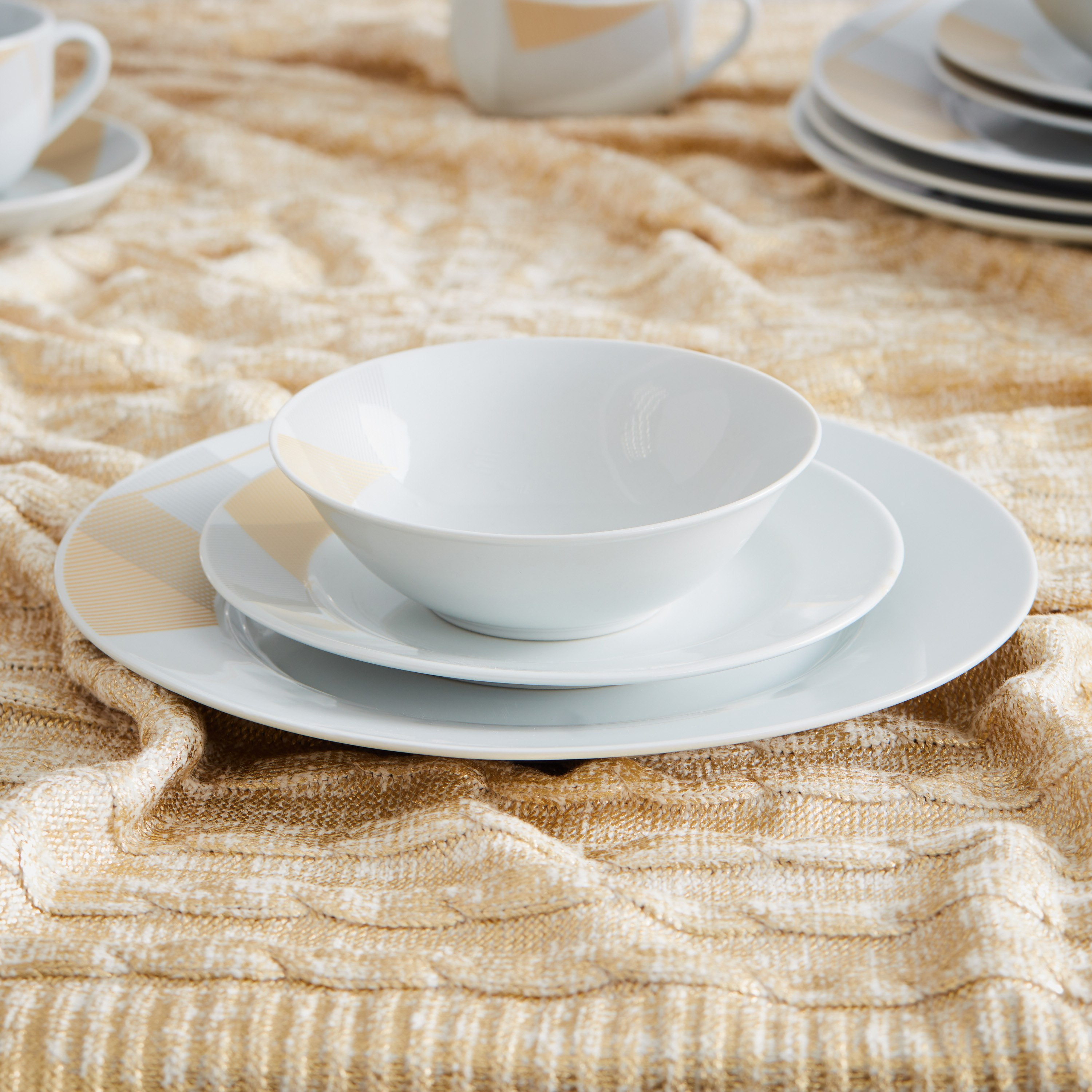 طقم عشاء 22 قطعة بورسلين من مانهاتن-hbxhomeware-hbxkitchen-image-4